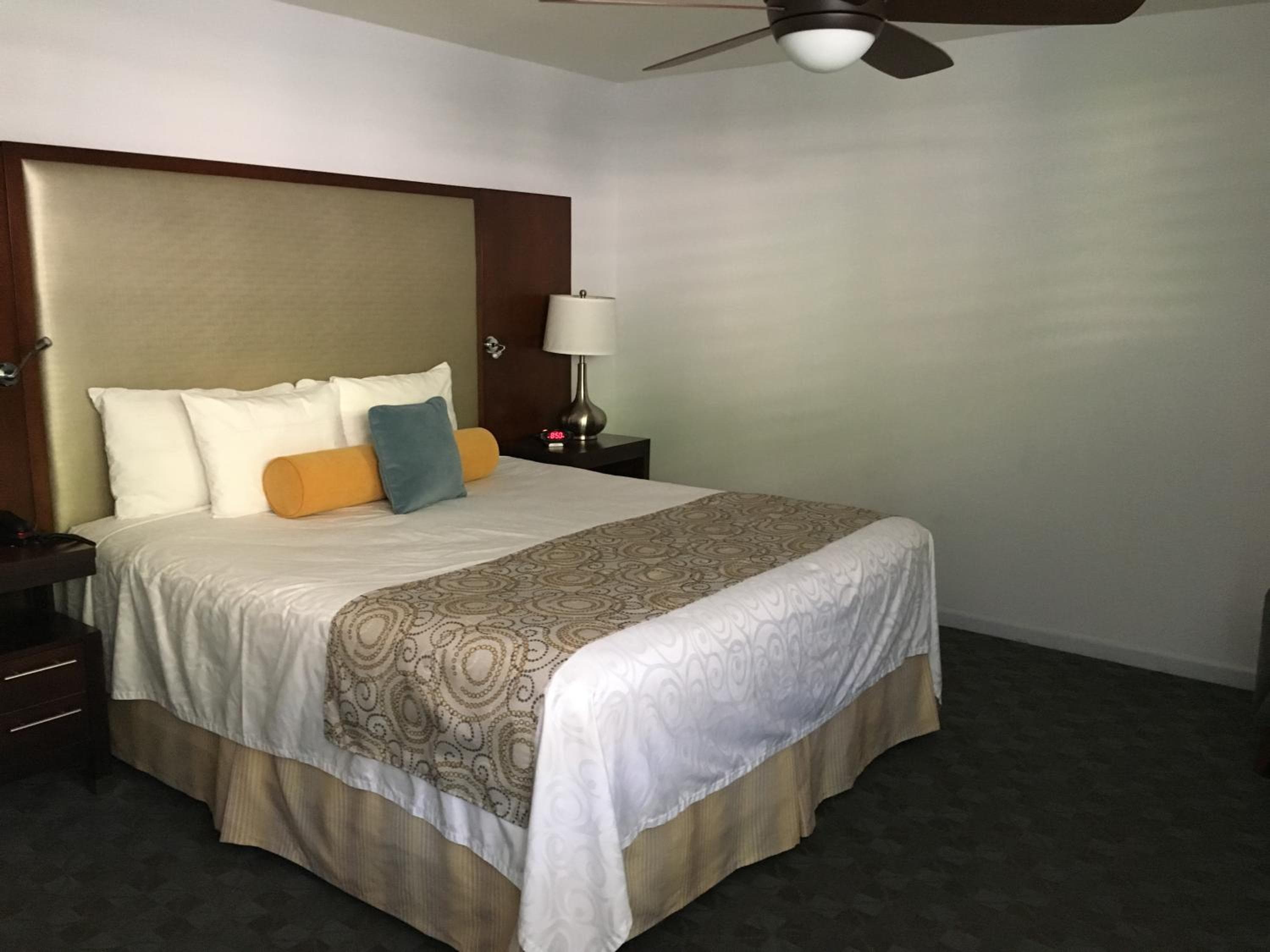 GetAways at Palm Springs Tennis Club, Palm Springs, photo 2