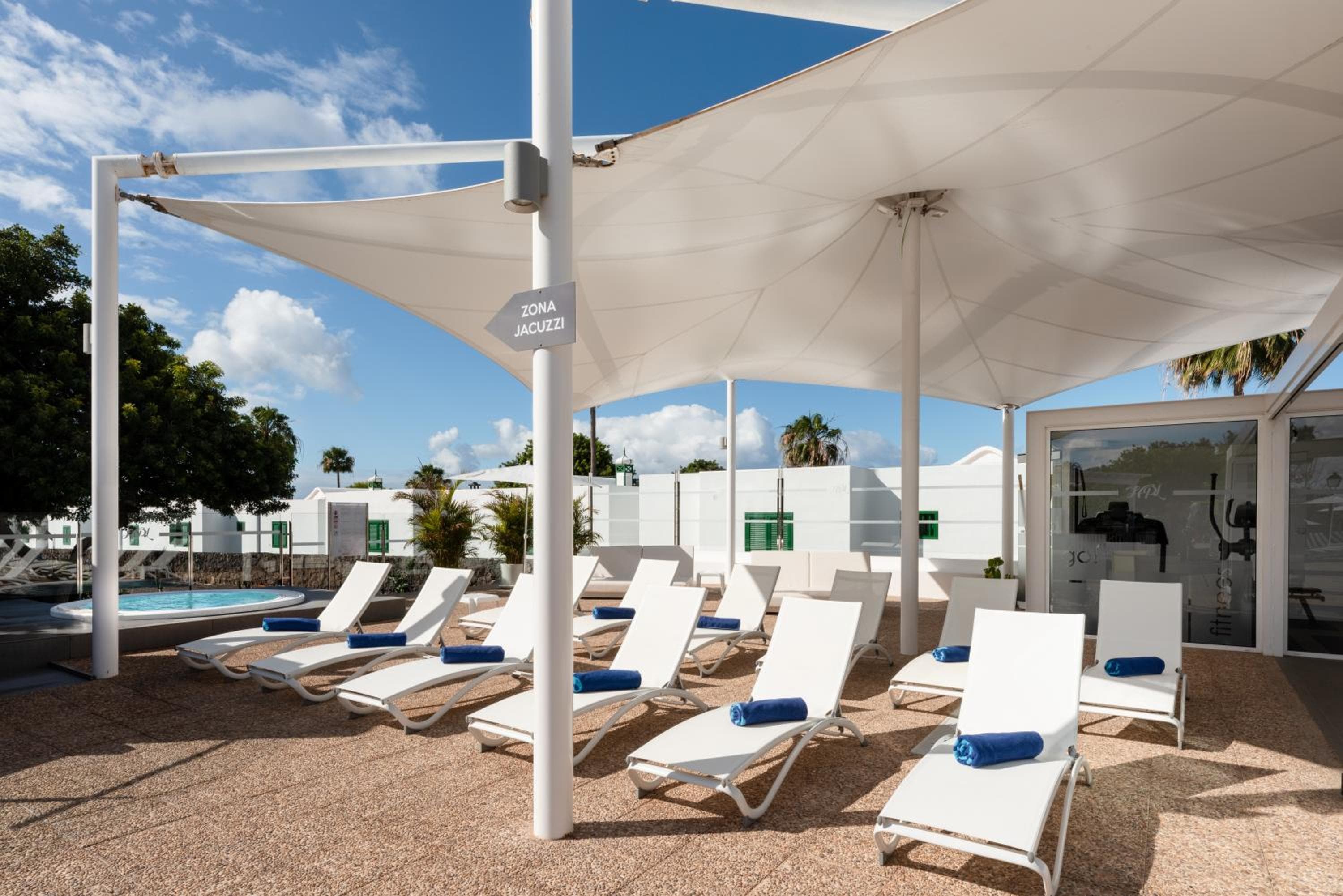 Hyde Park Lane, Puerto del Carmen, photo 2