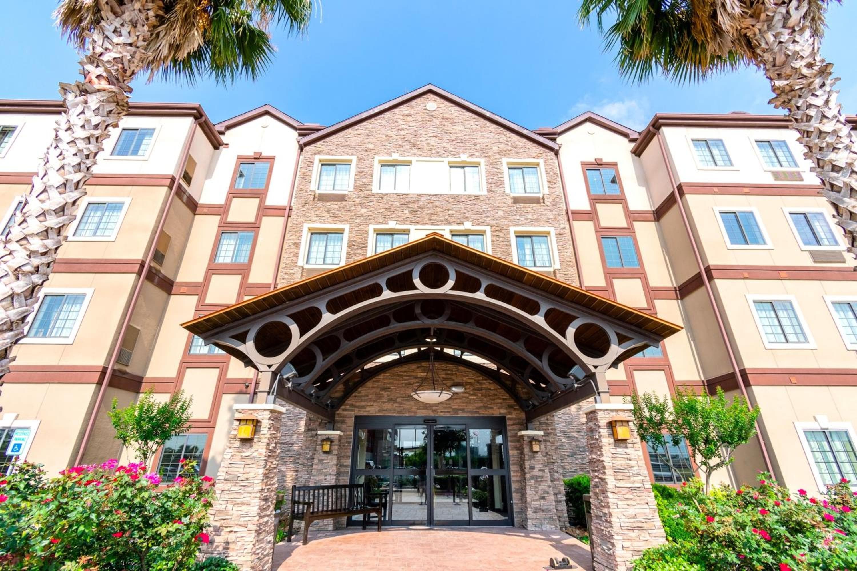 Staybridge Suites Houston - IAH Airport by IHG, Houston