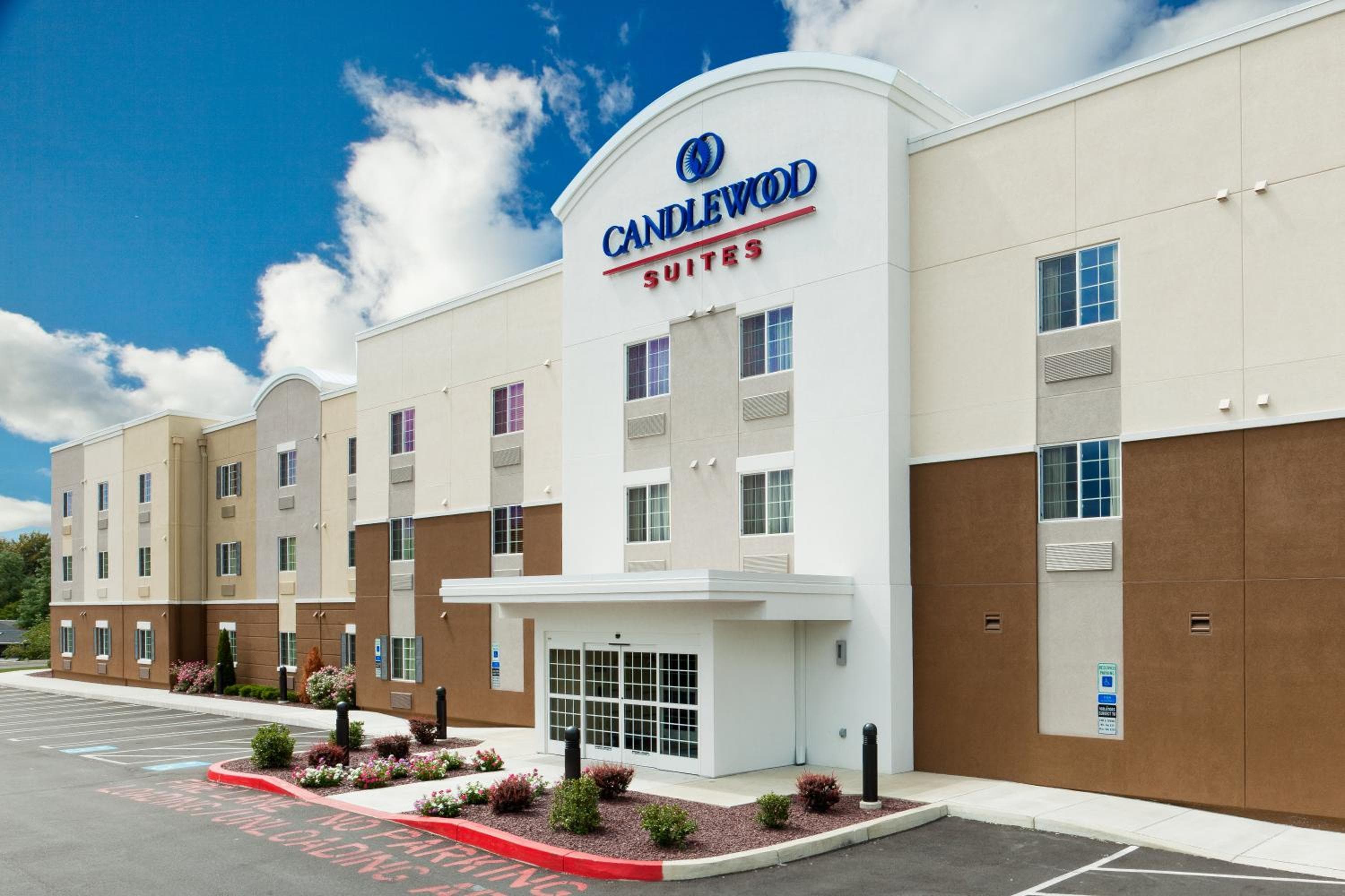 Candlewood Suites Harrisburg I-81 Hershey Area by IHG, Harrisburg