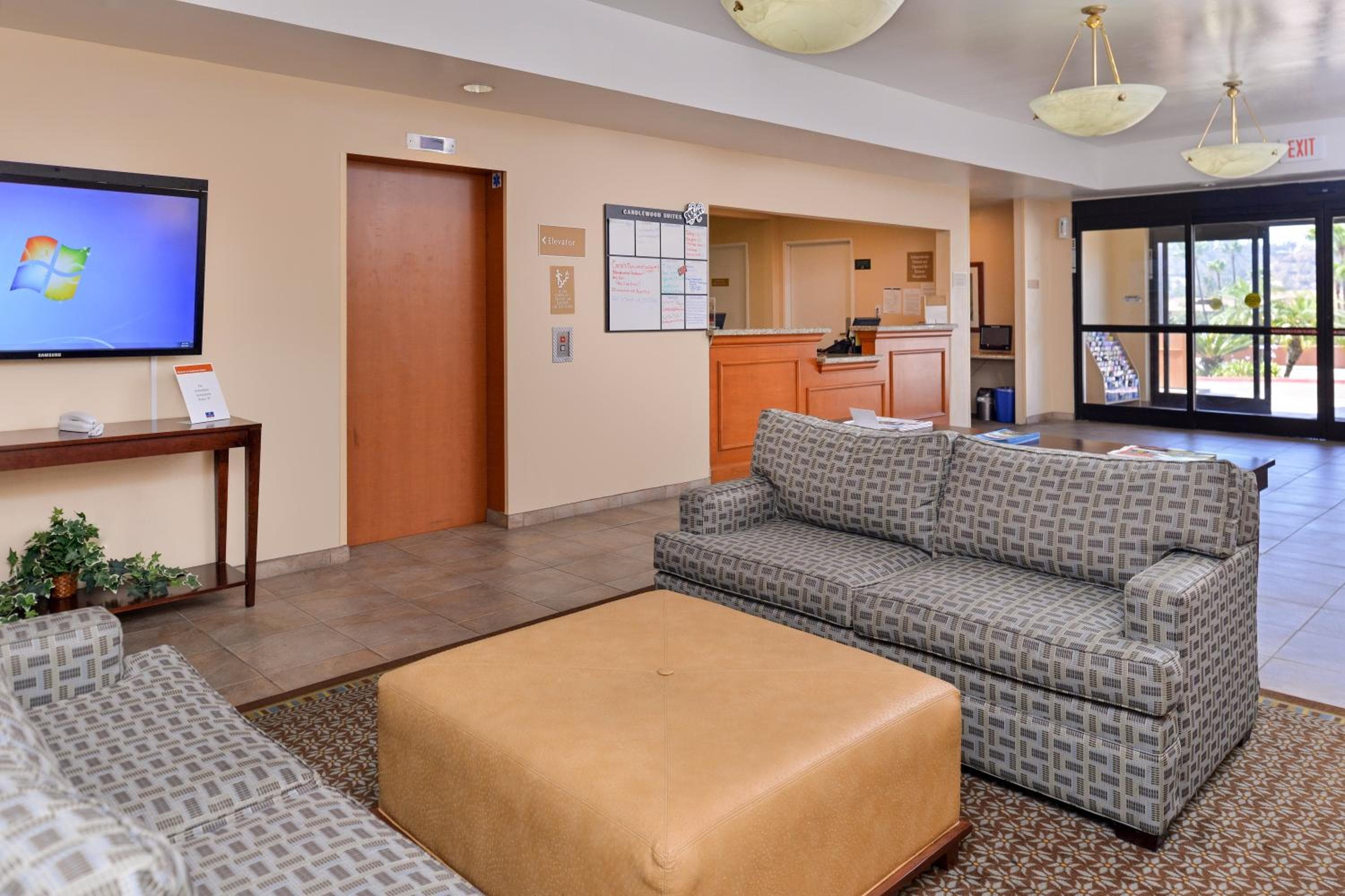 Candlewood Suites San Diego by IHG, San Diego, photo 4