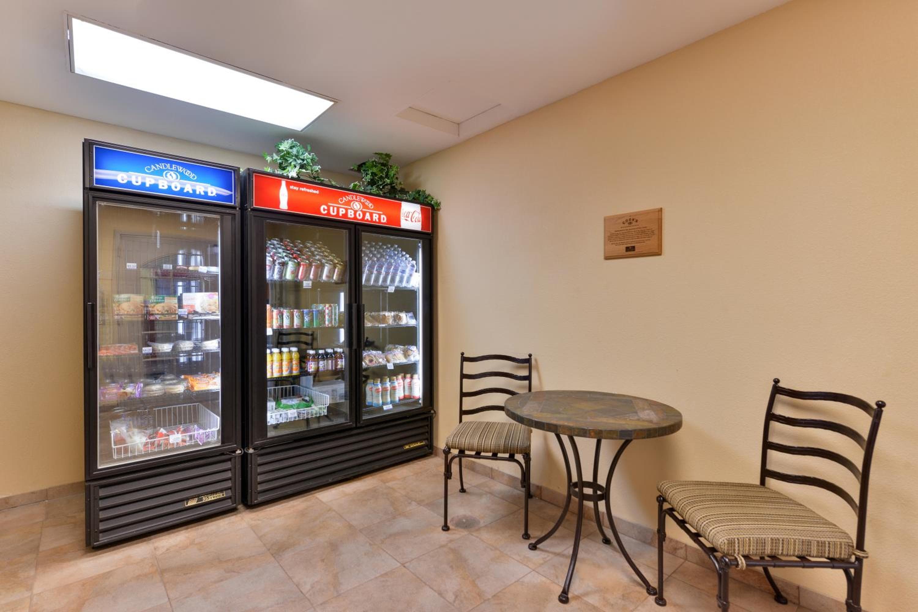 Candlewood Suites San Diego by IHG, San Diego, photo 5