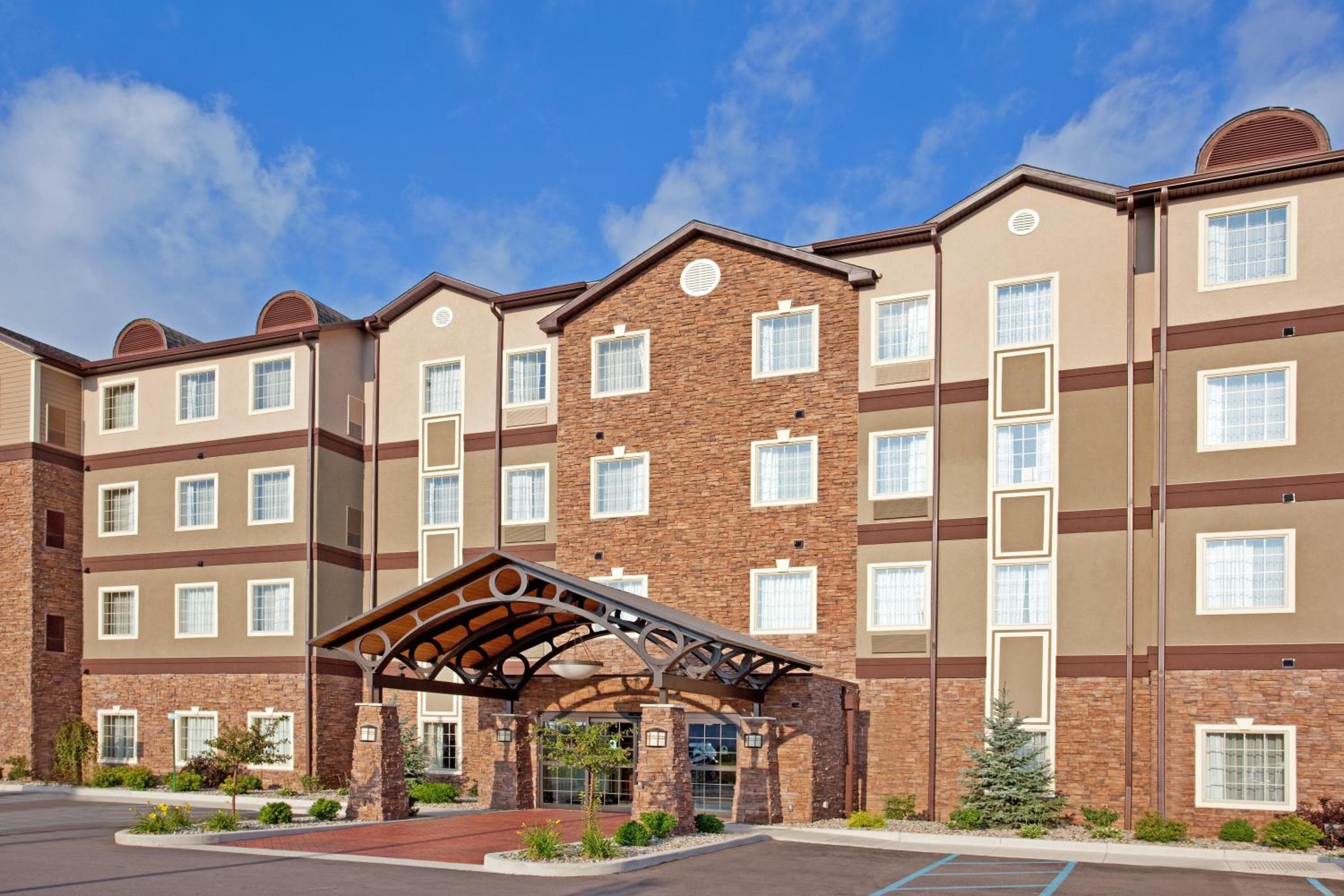 Staybridge Suites Elkhart North by IHG, Elkhart
