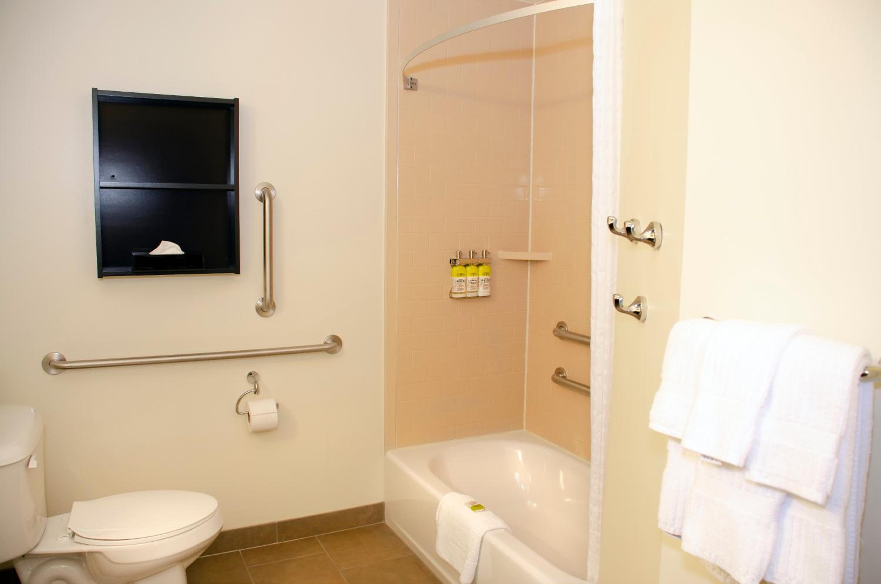 Candlewood Suites - Lancaster West by IHG, Lancaster, photo 3
