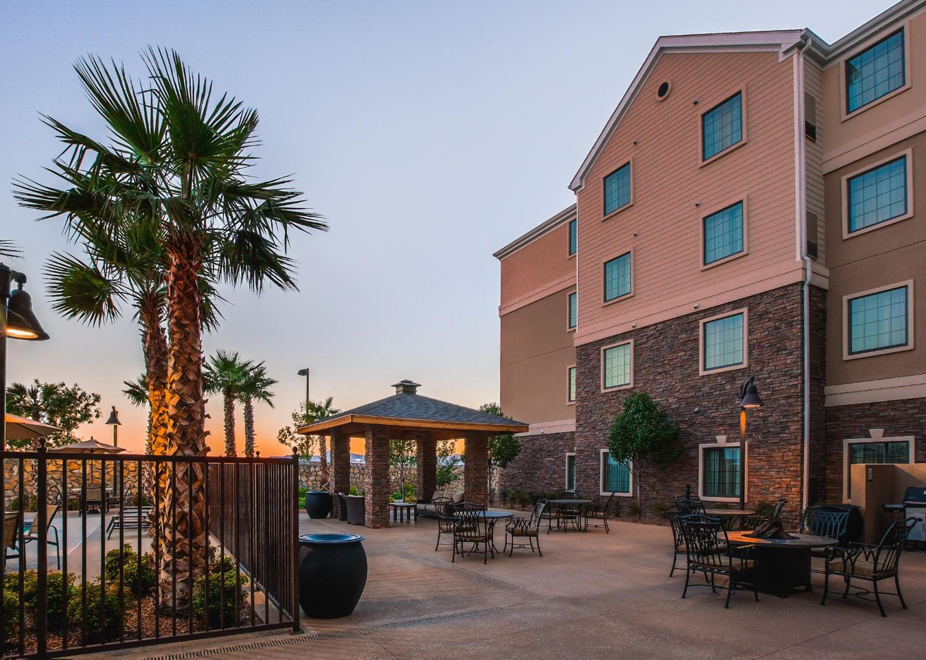 Staybridge Suites El Paso Airport by IHG, El Paso, photo 2