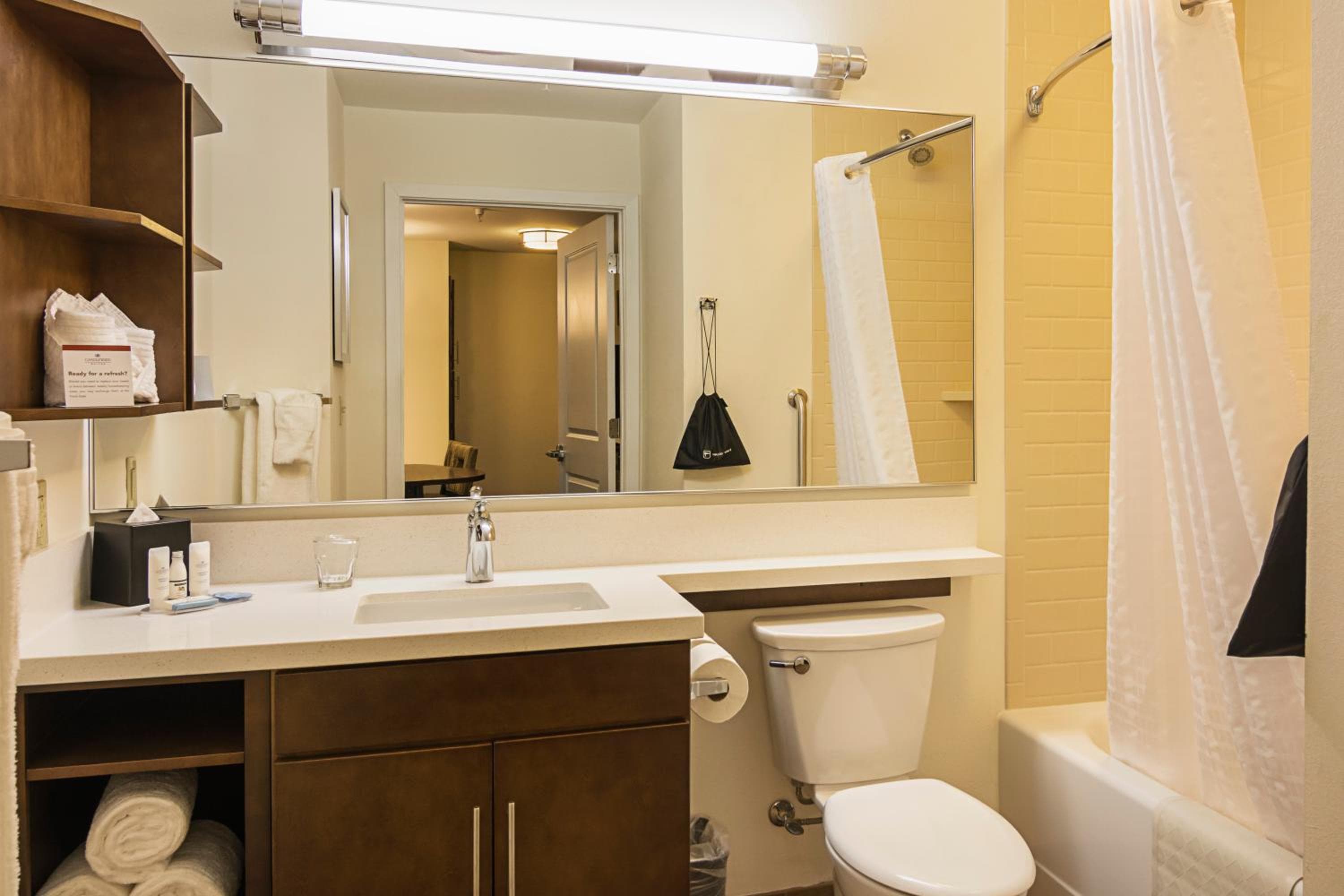 Candlewood Suites Pensacola - University Area by IHG, Pensacola, photo 4