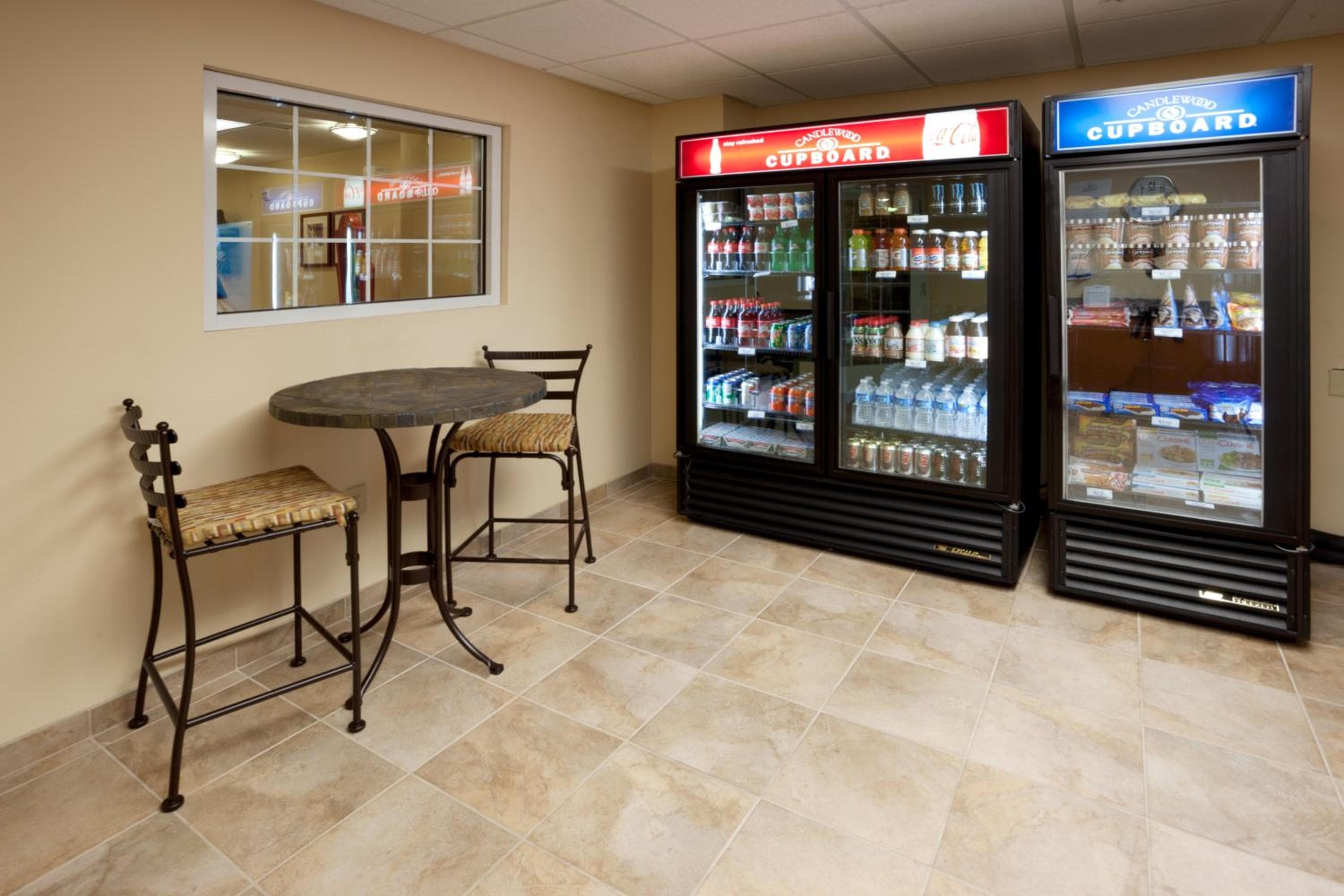 Candlewood Suites San Antonio NW Near SeaWorld by IHG, San Antonio, photo 3