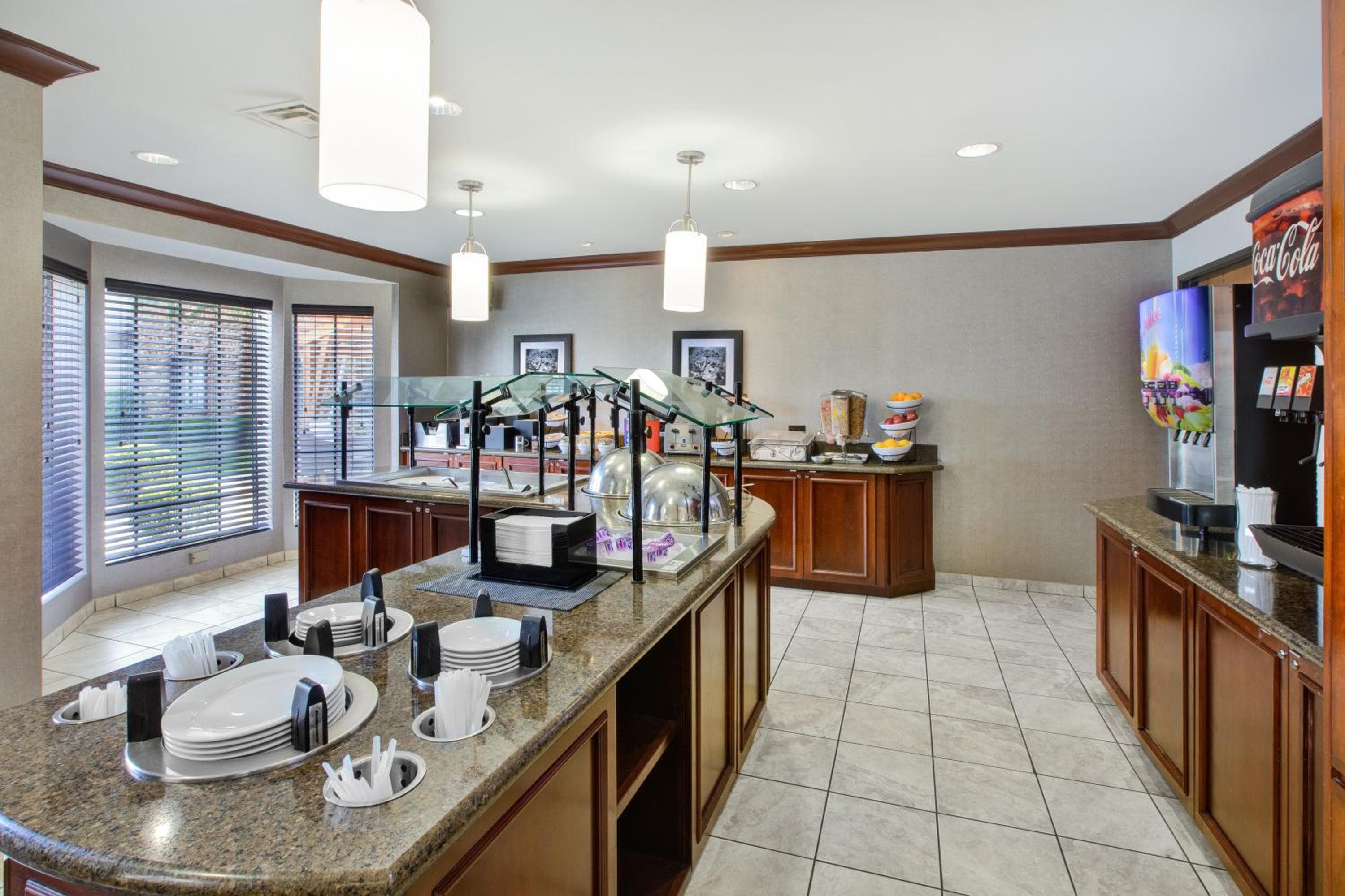 Staybridge Suites Louisville - East by IHG, Louisville, photo 6