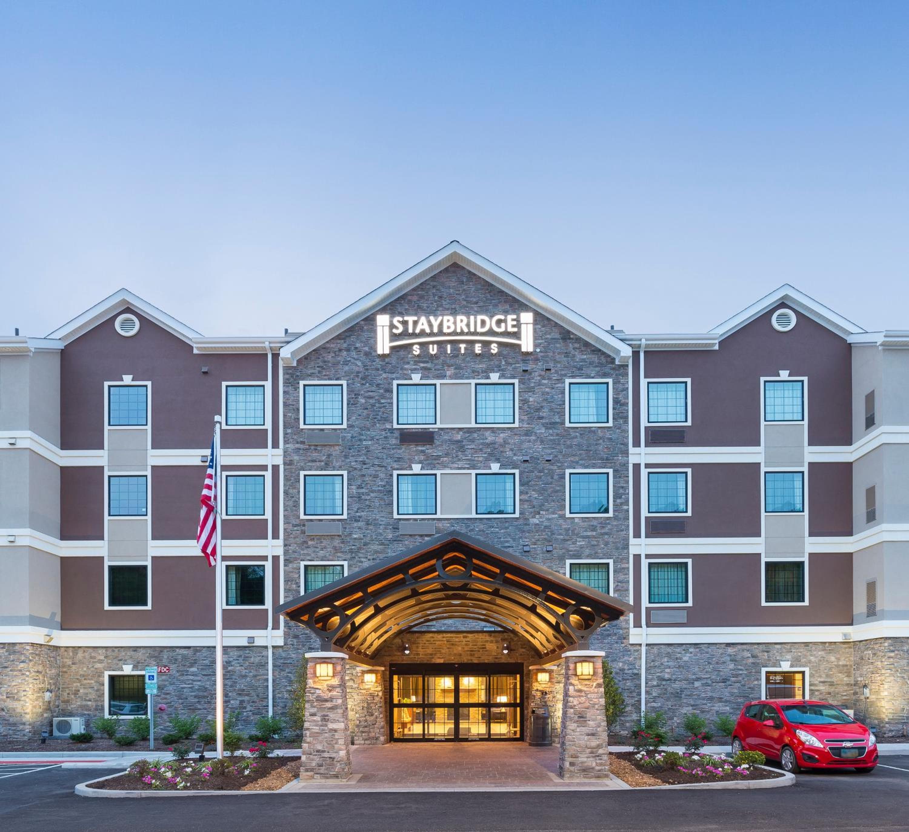 Staybridge Suites Canton by IHG, photo 4
