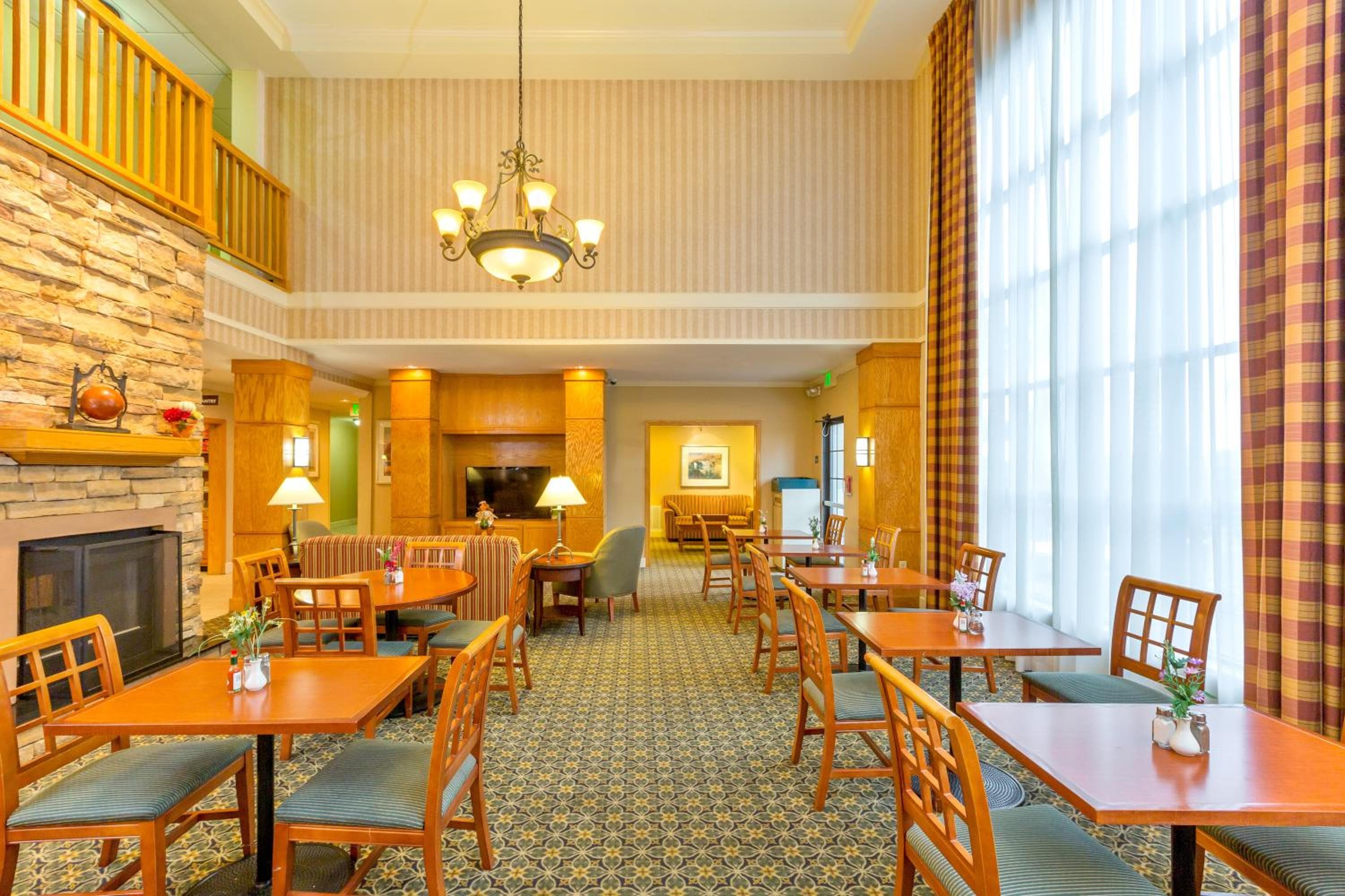 Staybridge Suites - Brownsville by IHG, Brownsville, photo 2