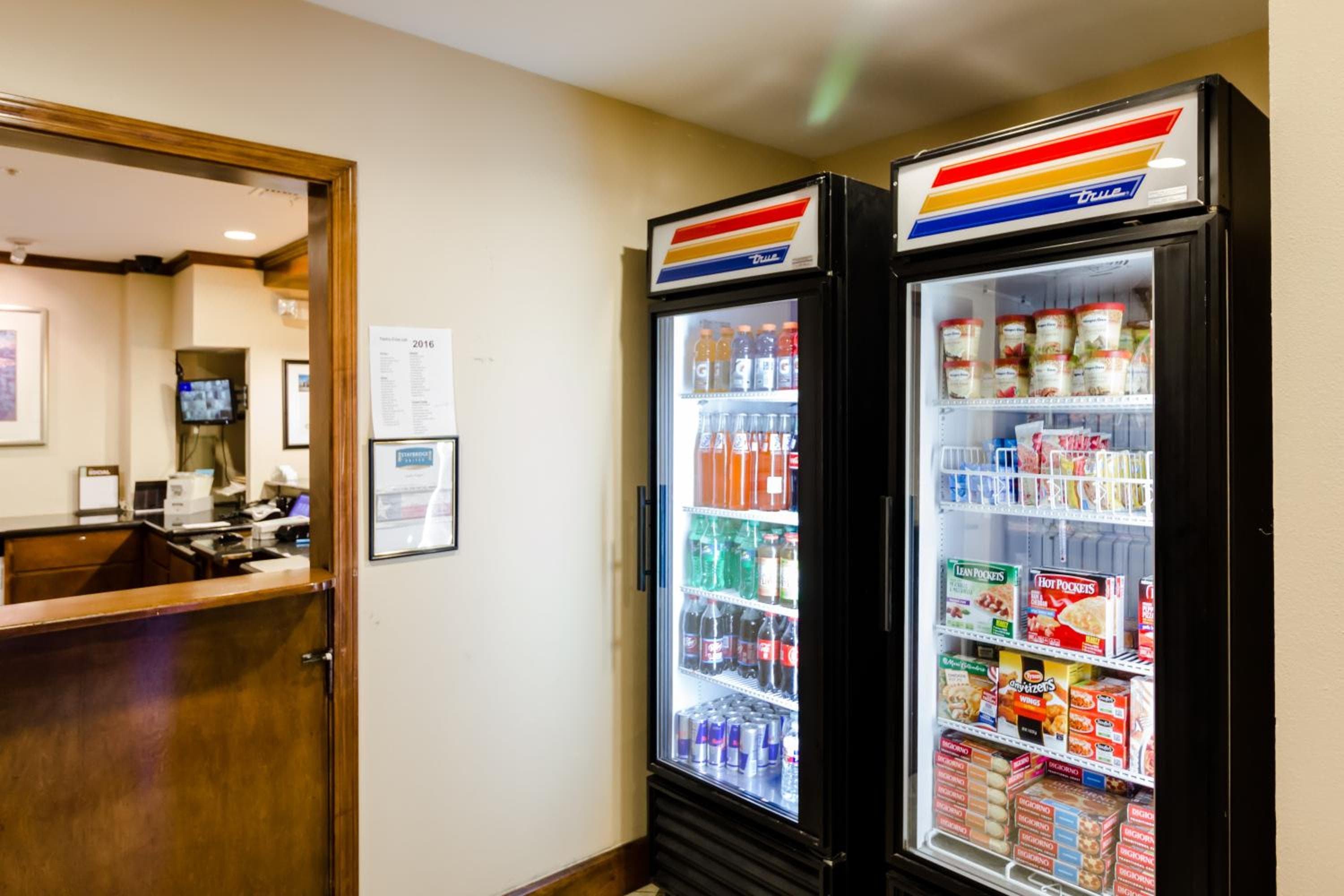 Staybridge Suites Austin Airport by IHG, Austin, photo 2