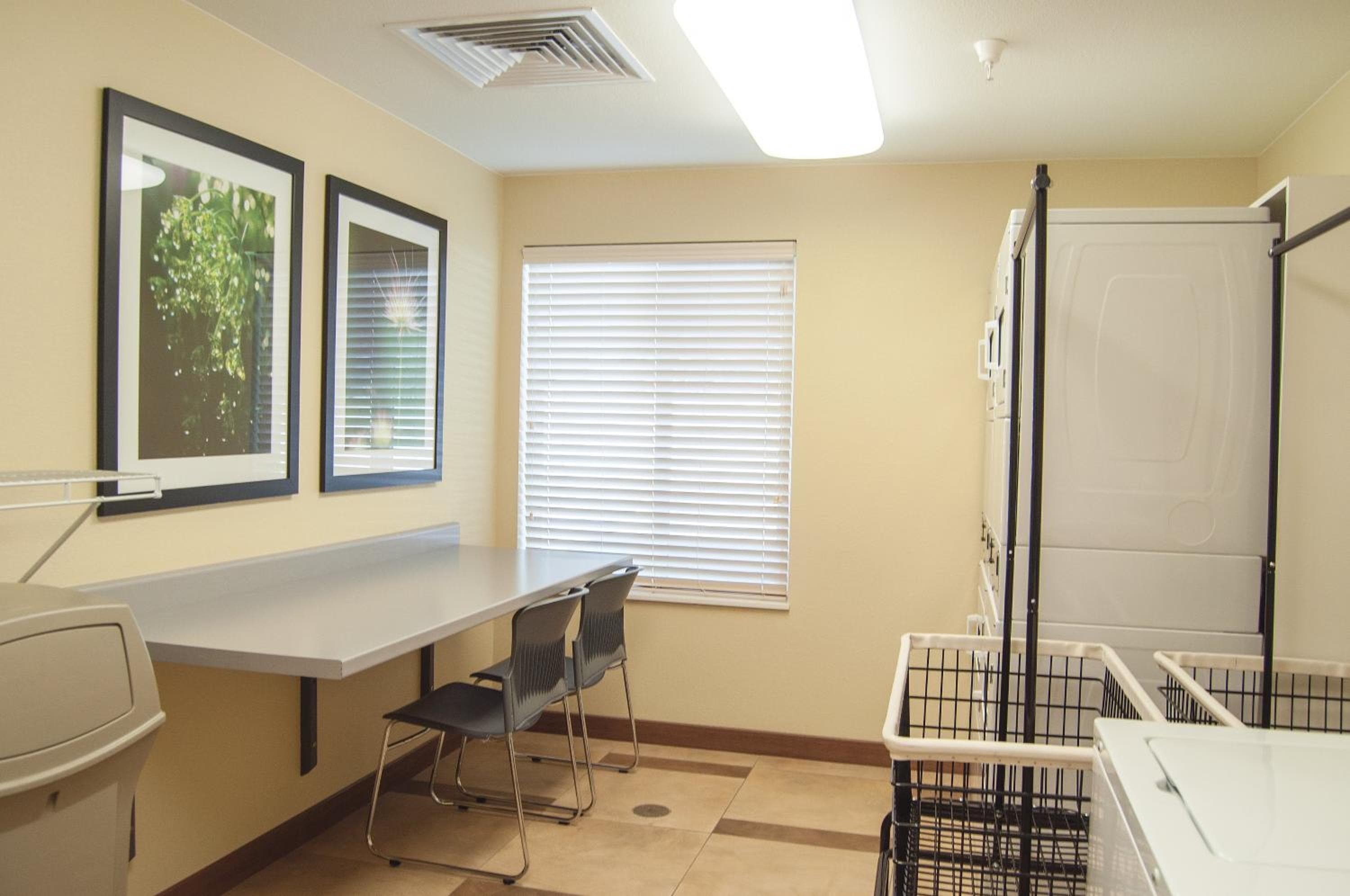 Candlewood Suites Fort Collins by IHG, Fort Collins, photo 2