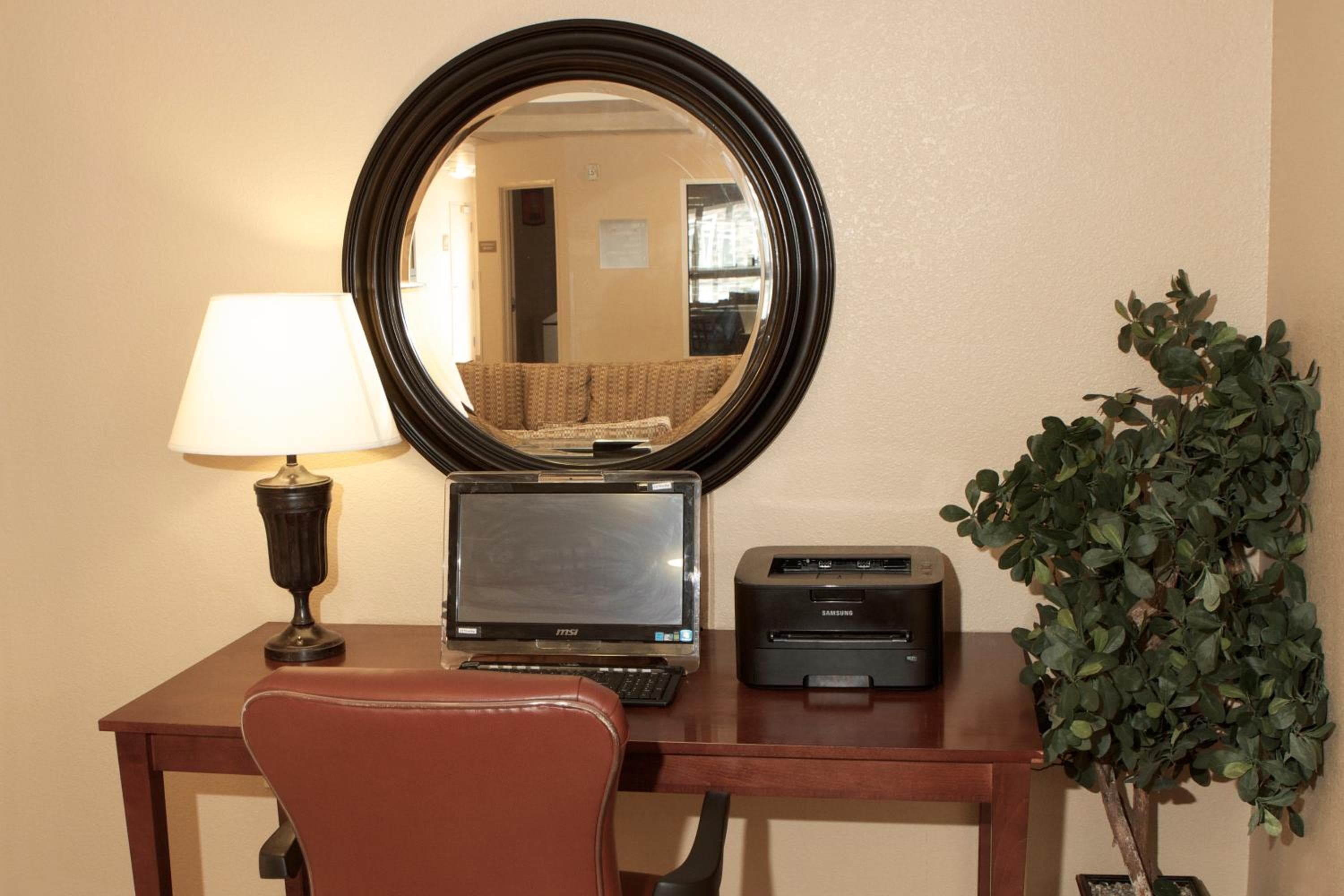 Candlewood Suites Champaign-Urbana University Area by IHG, Champaign, photo 6