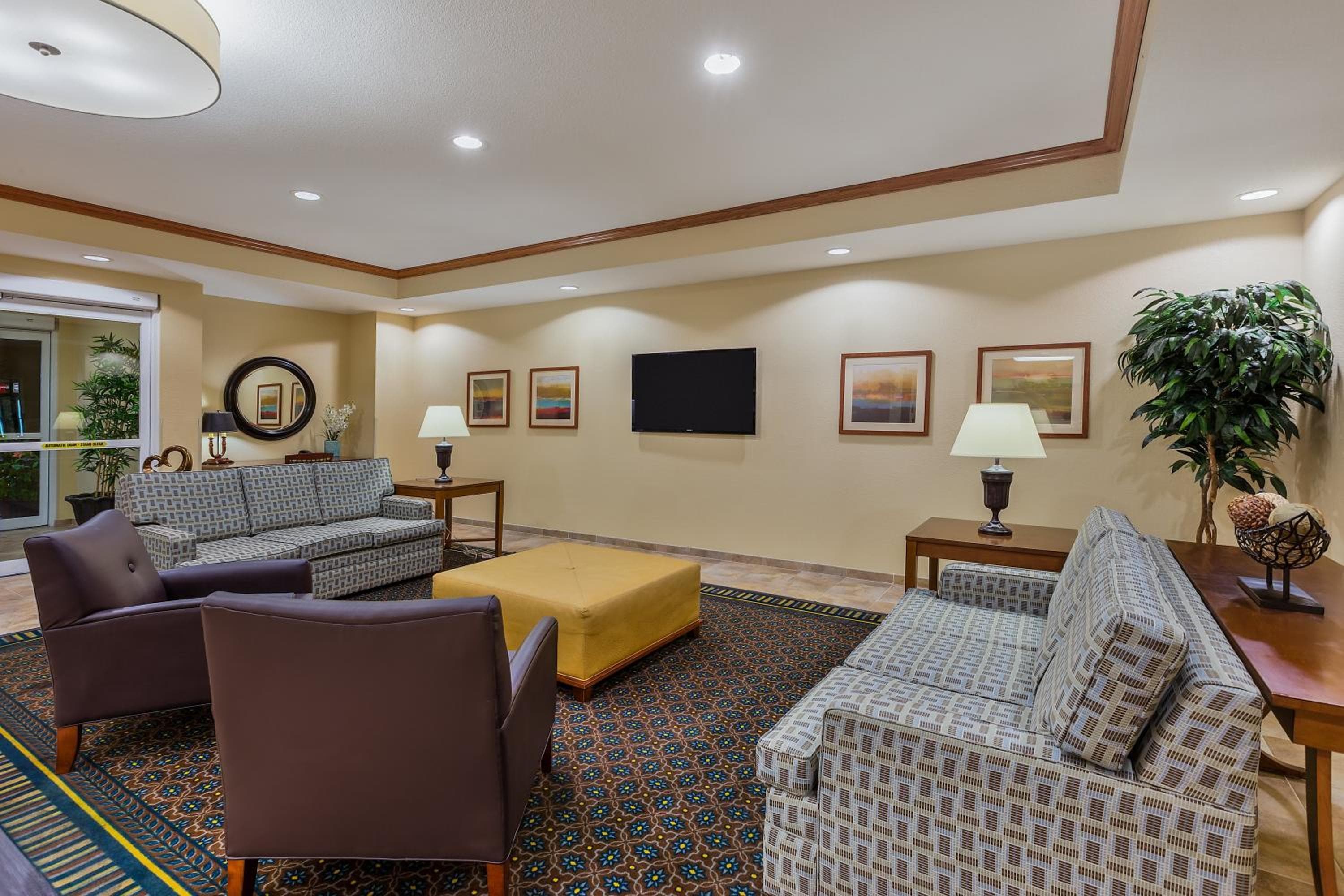 Candlewood Suites Decatur Medical Center by IHG, Decatur, photo 2