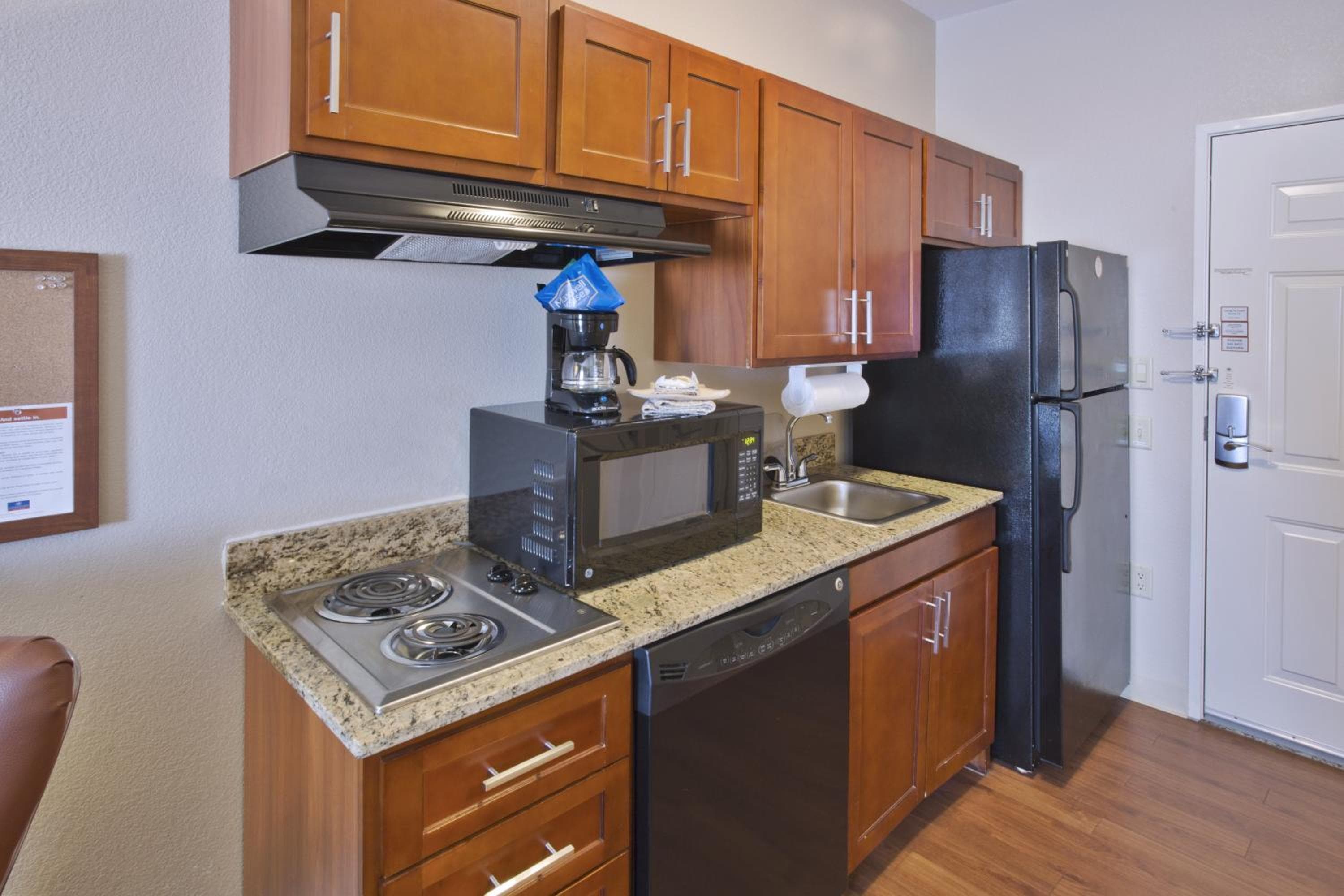 Candlewood Suites Fort Stockton by IHG, Fort Stockton, photo 2