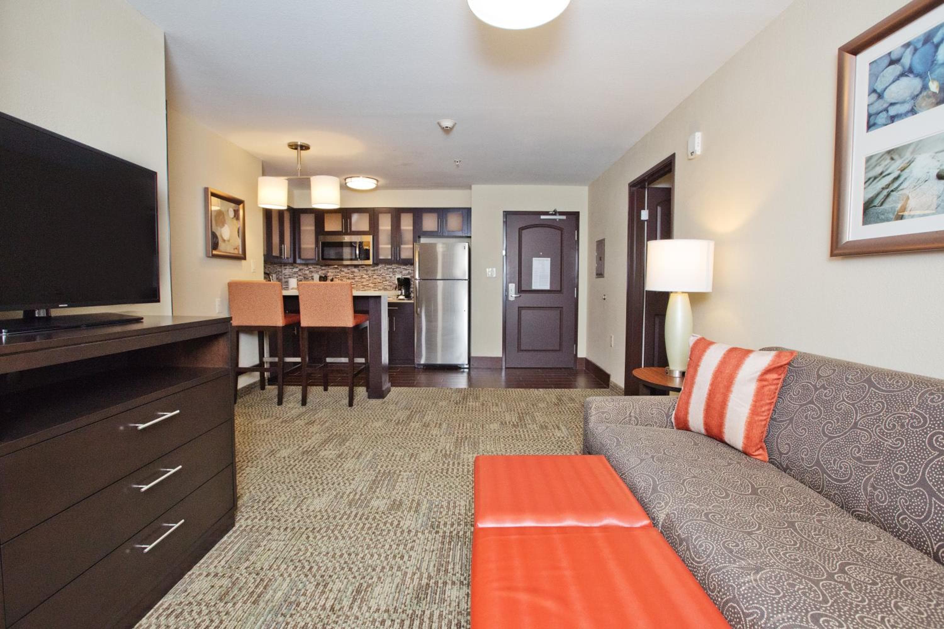 Staybridge Suites Austin South Interstate Hwy 35 by IHG, Austin, photo 3