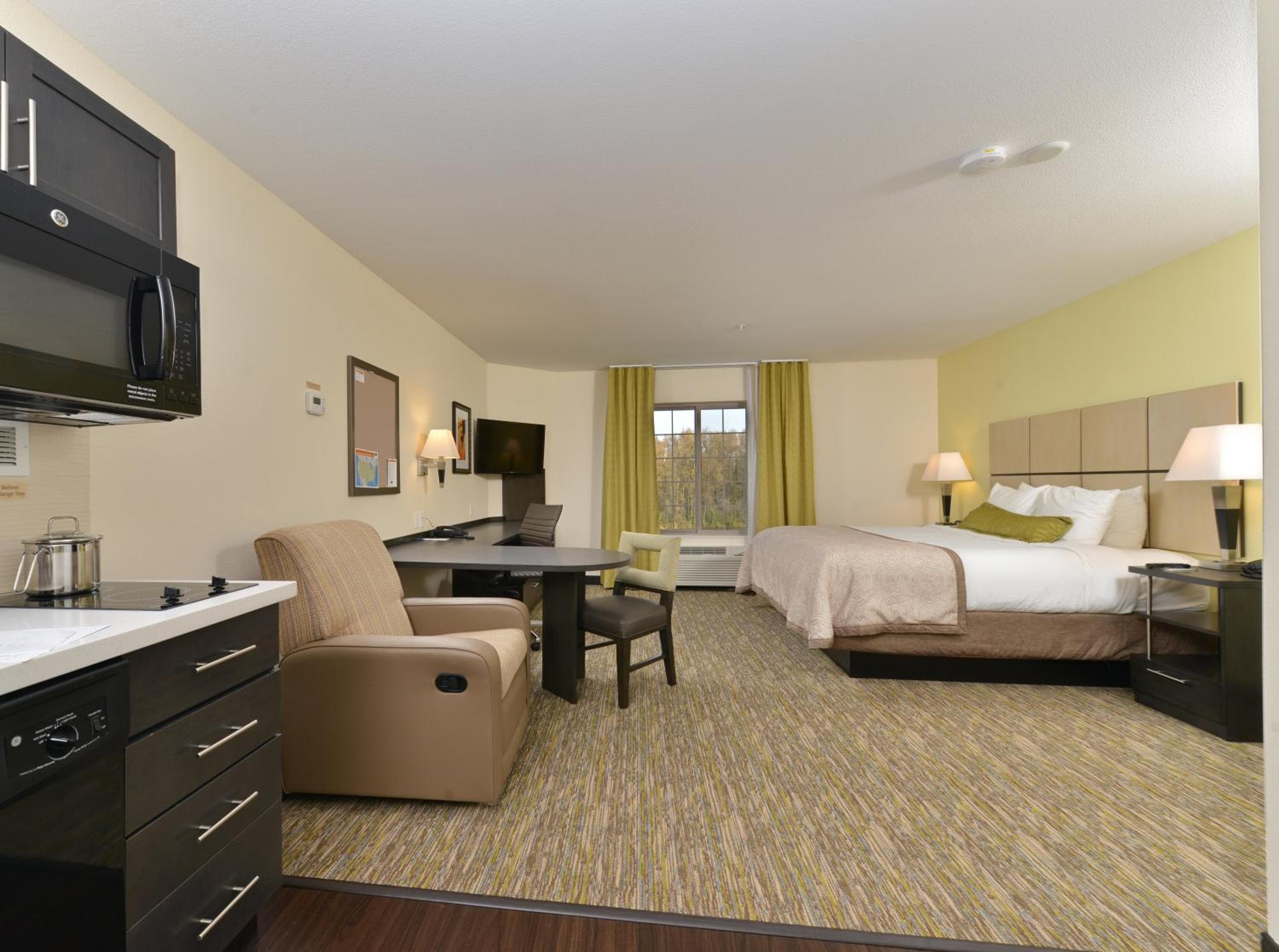 Candlewood Suites Eugene Springfield by IHG, Eugene, photo 2
