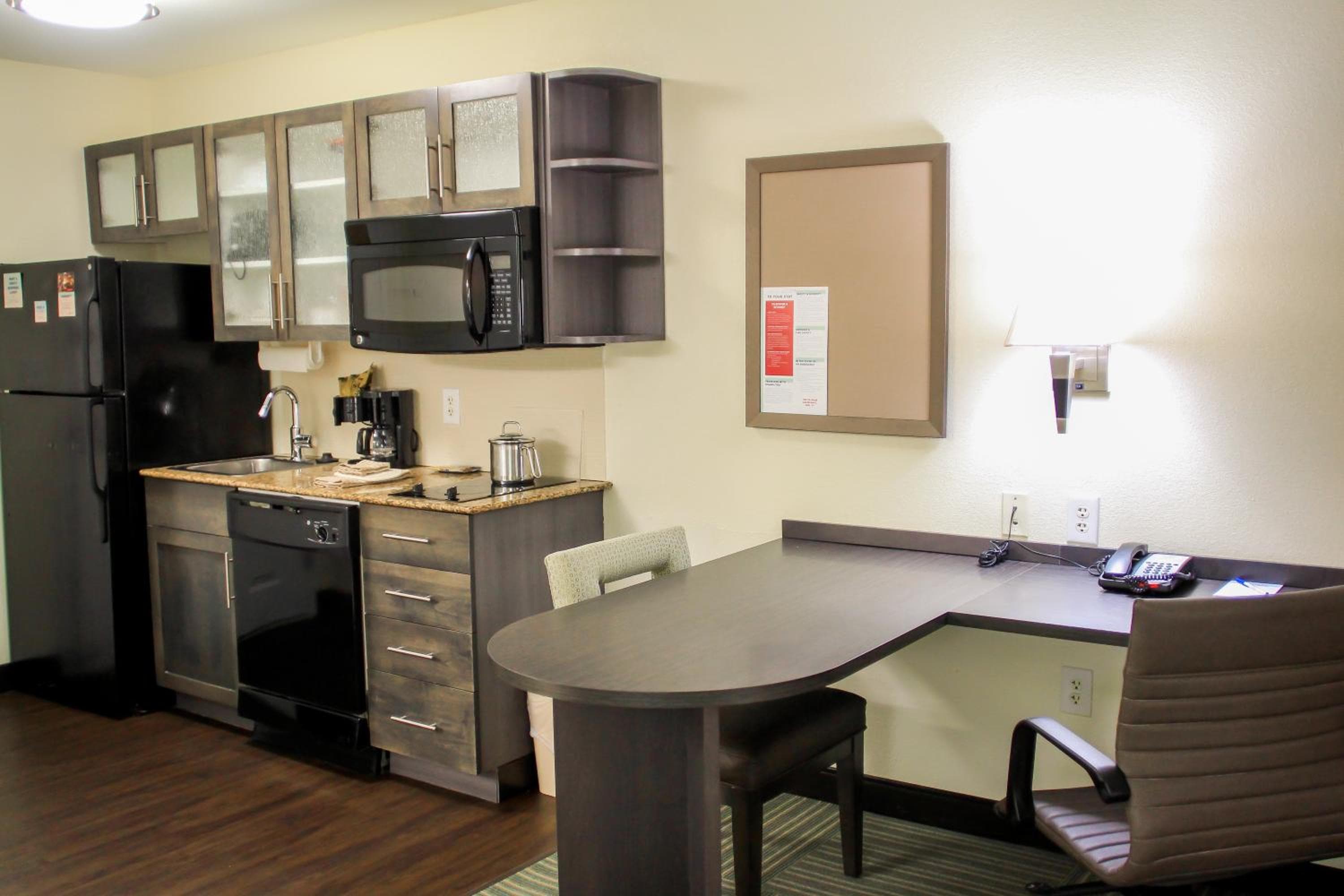 Candlewood Suites Richmond North-Glen Allen by IHG, Glen Allen, photo 3