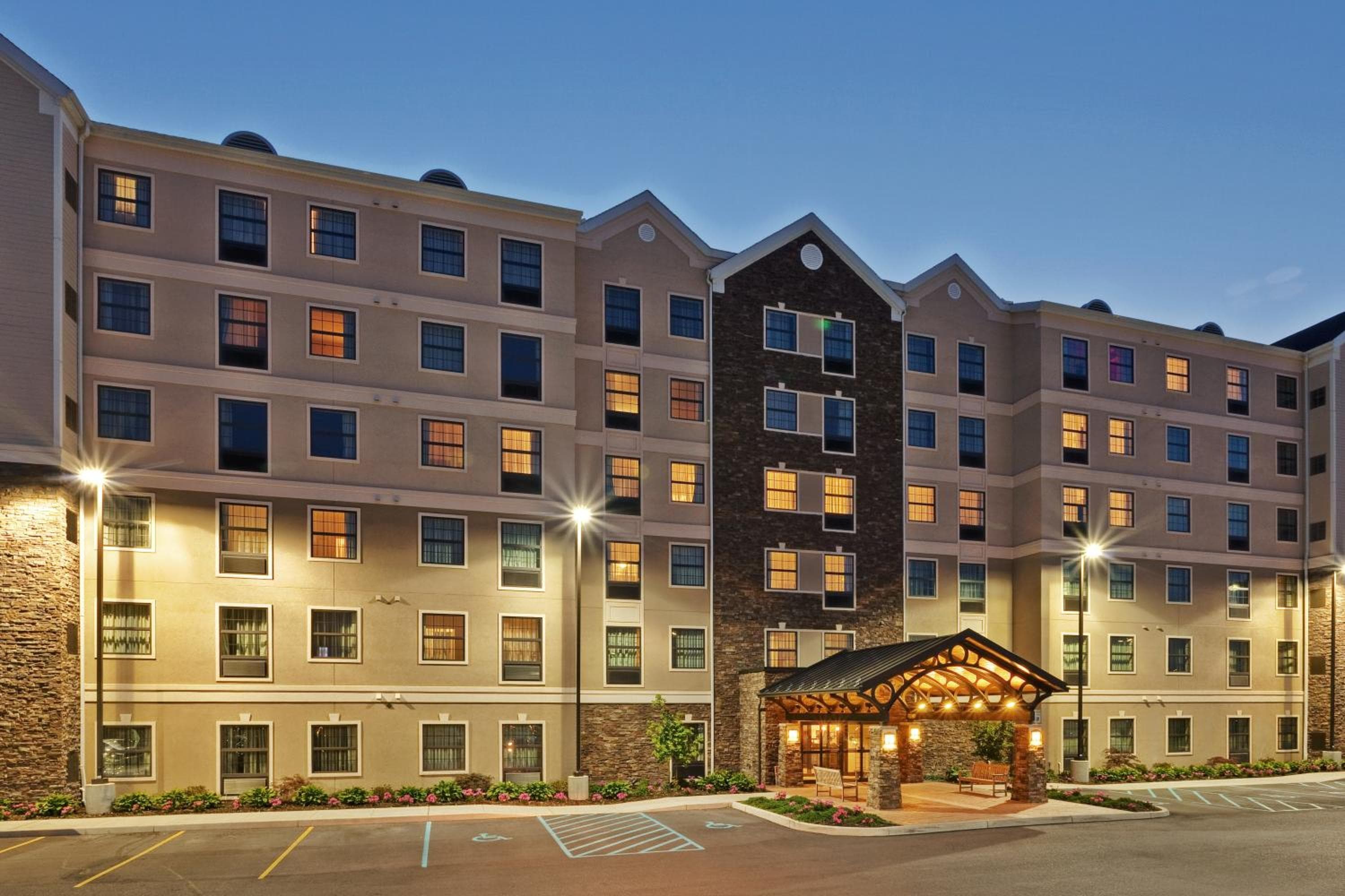 Staybridge Suites Buffalo by IHG, Buffalo
