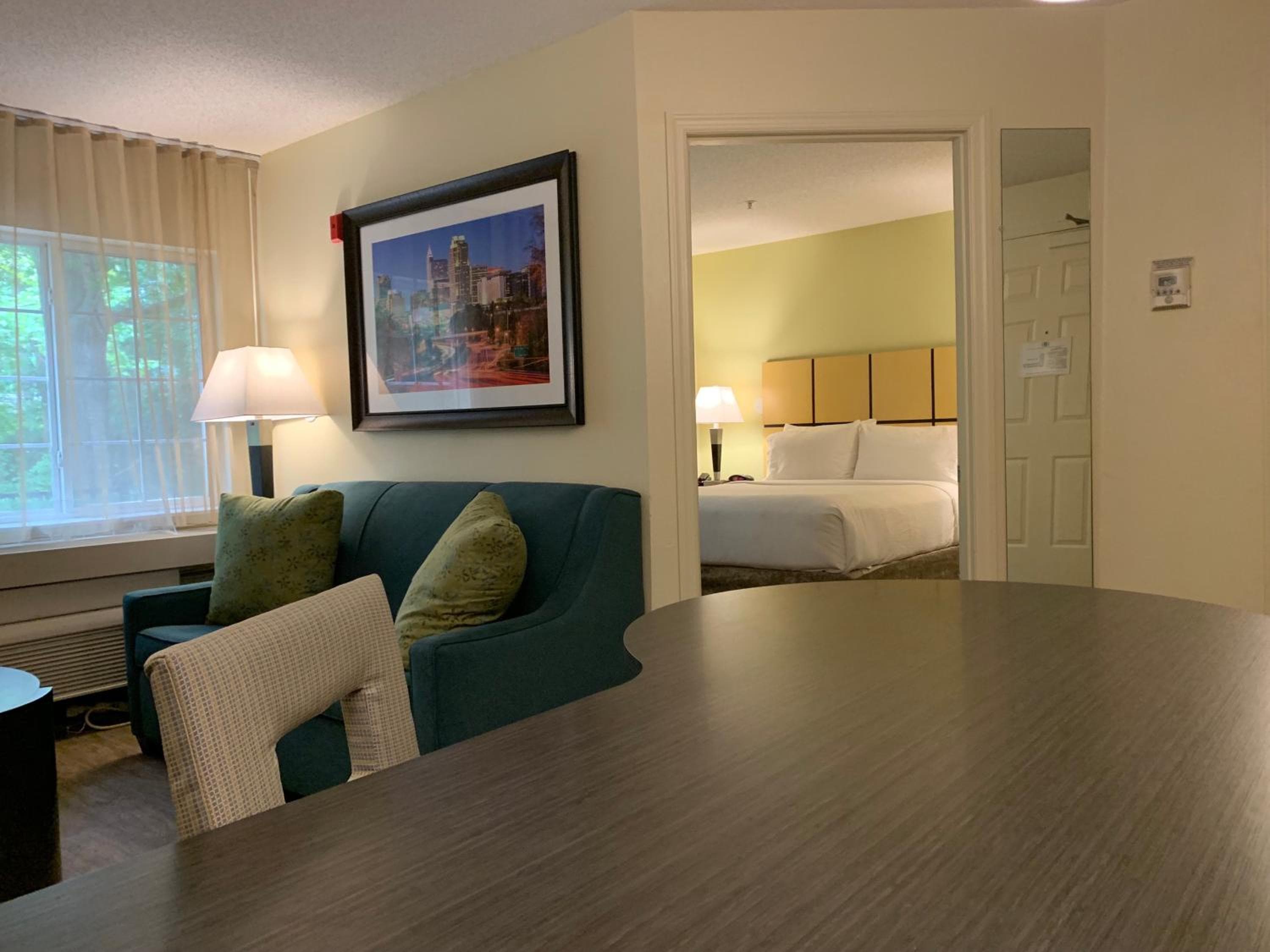 Candlewood Suites Raleigh Crabtree by IHG, Raleigh, photo 3