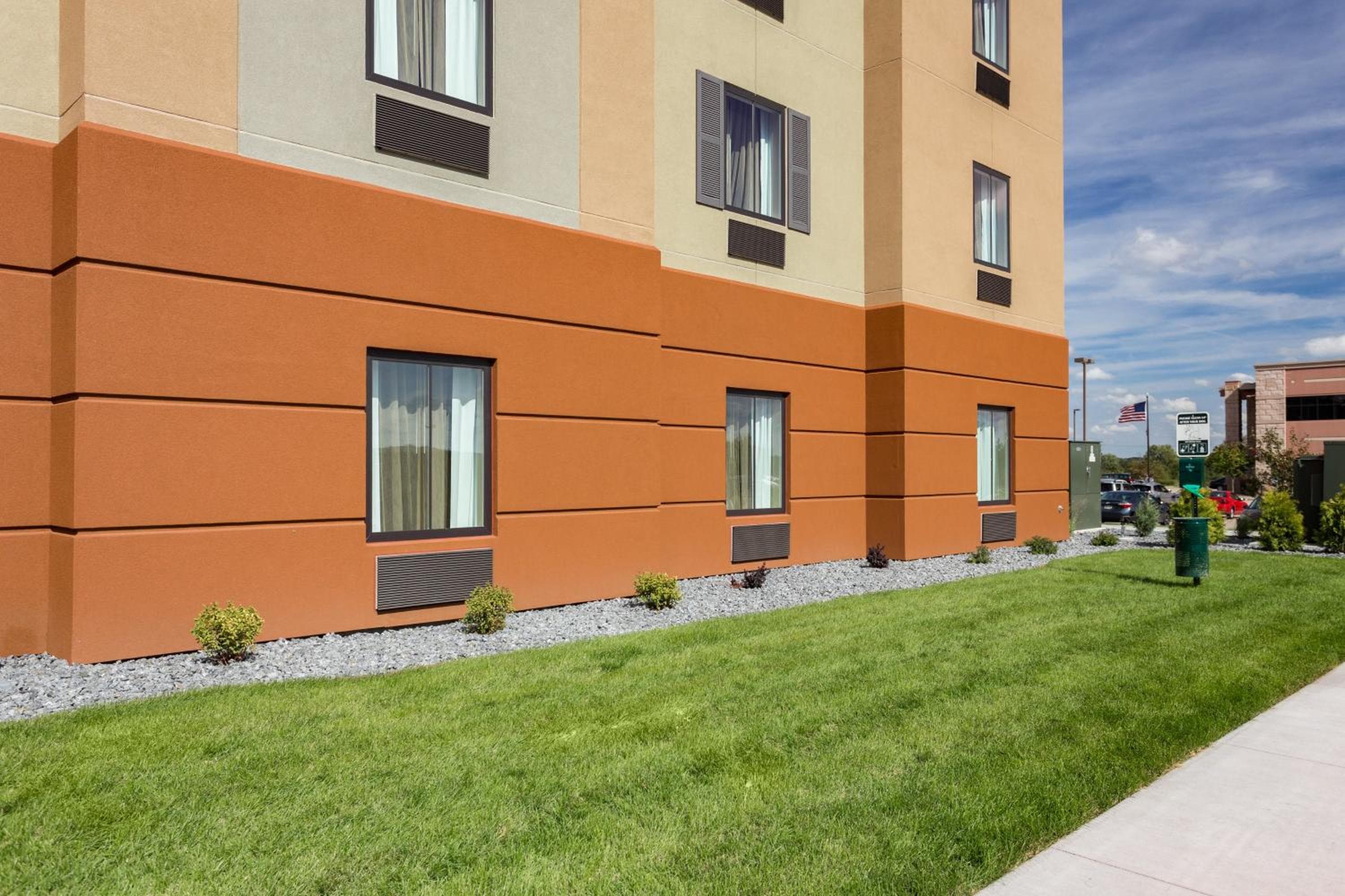 Candlewood Suites Eau Claire I-94 by IHG, Eau Claire, photo 3
