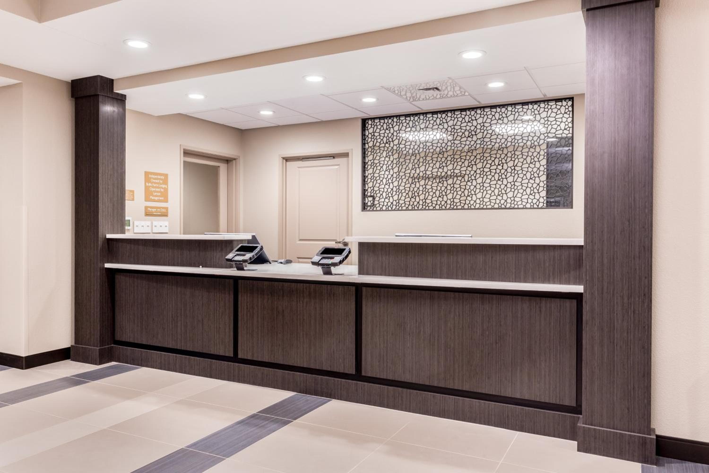 Candlewood Suites Eau Claire I-94 by IHG, Eau Claire, photo 2