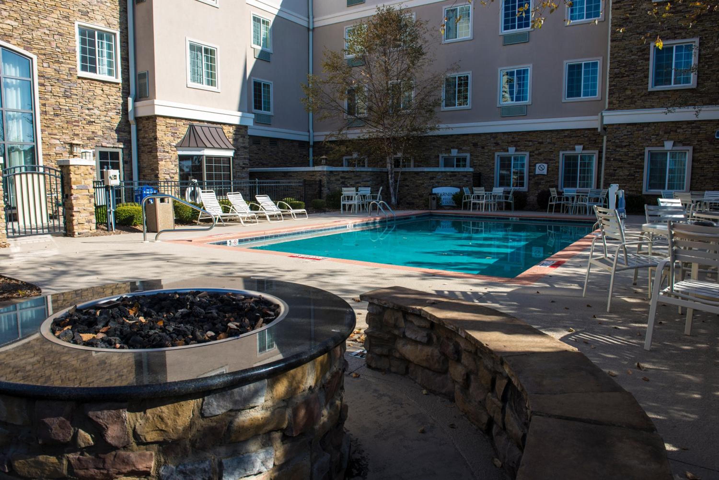Staybridge Suites Columbus - Fort Benning by IHG, Columbus, photo 2