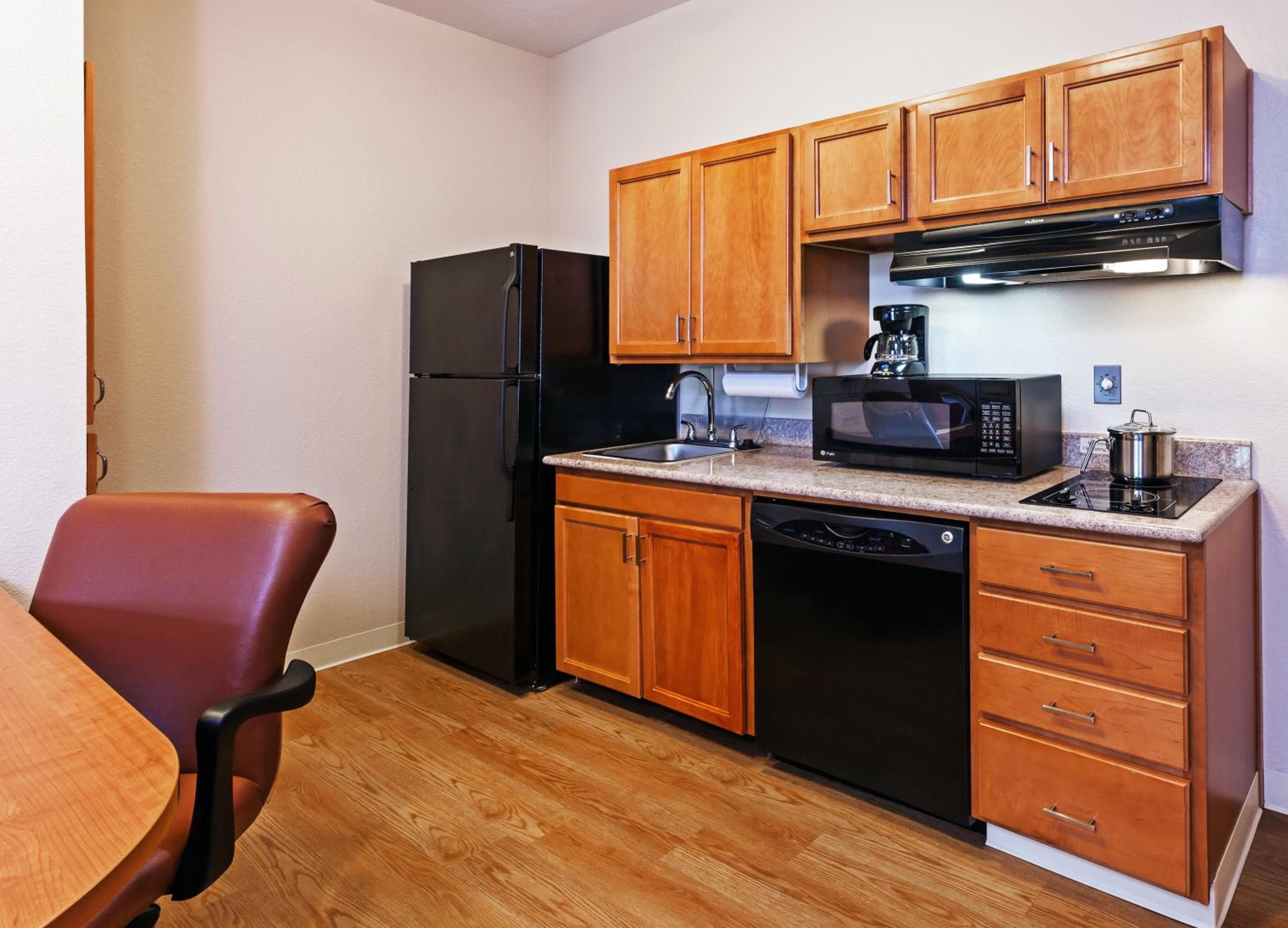 Candlewood Suites Pearland by IHG, Pearland, photo 4