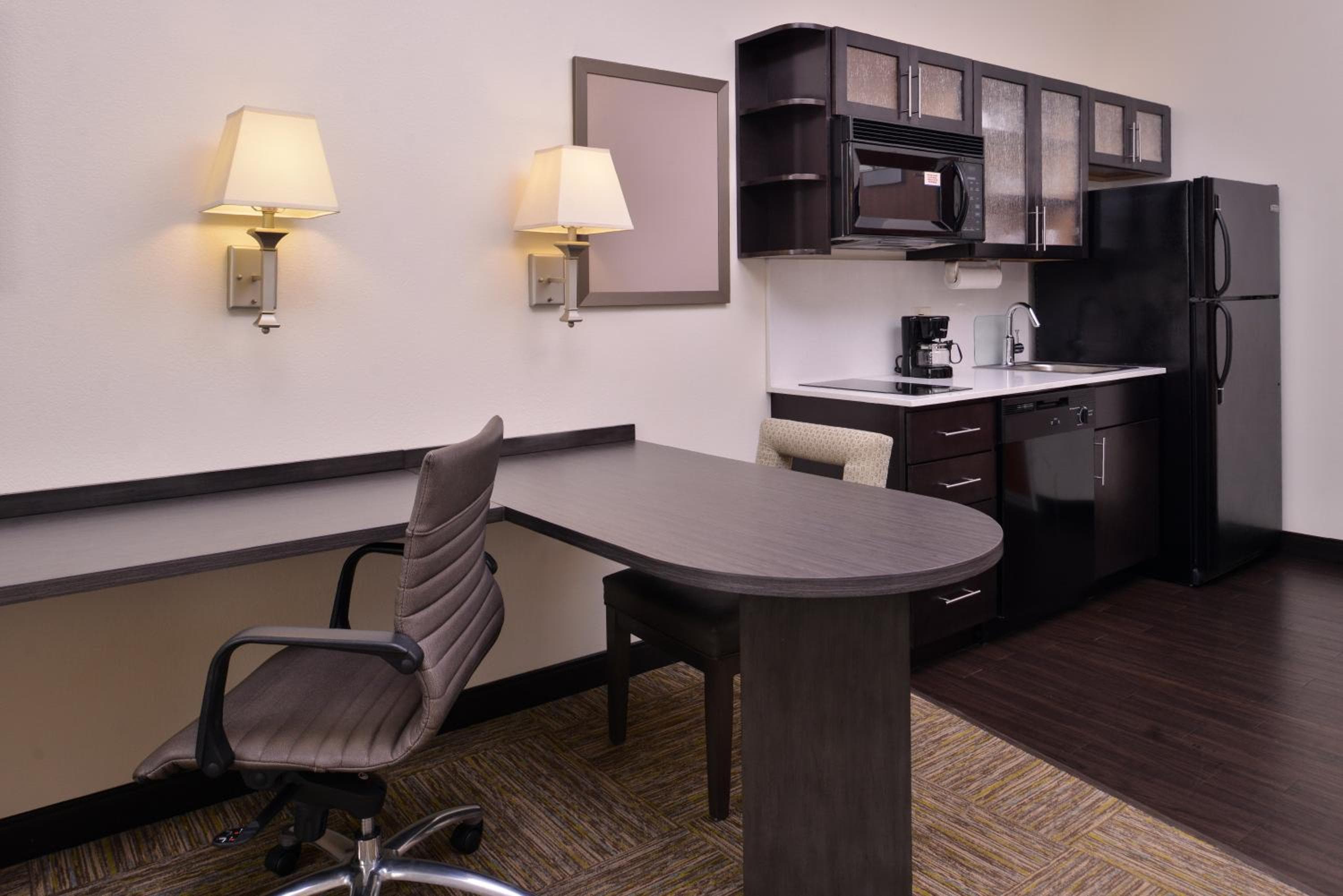 Candlewood Suites Terre Haute by IHG, Terre Haute, photo 2