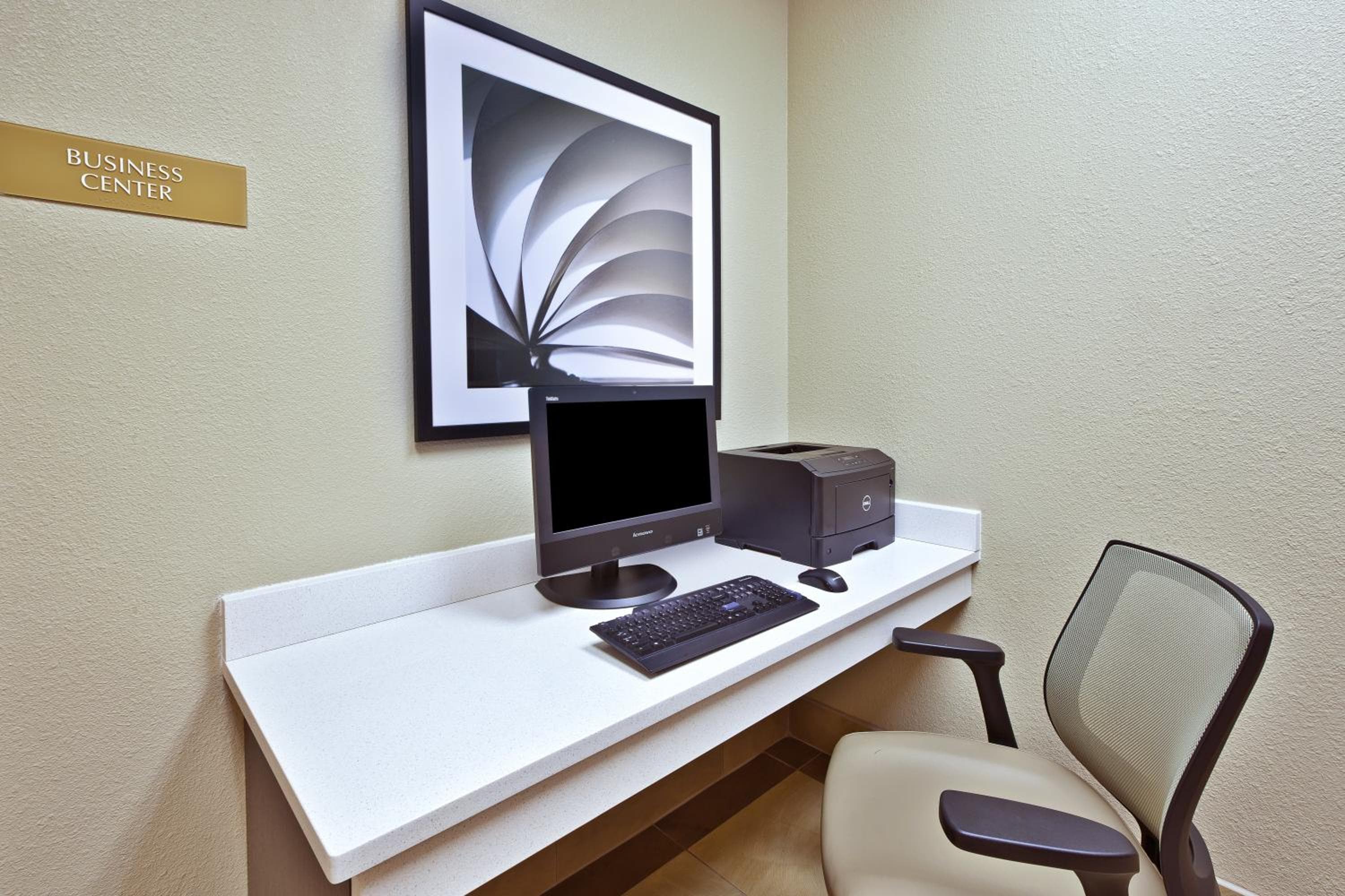 Candlewood Suites Indianapolis Airport by IHG, Indianapolis, photo 4