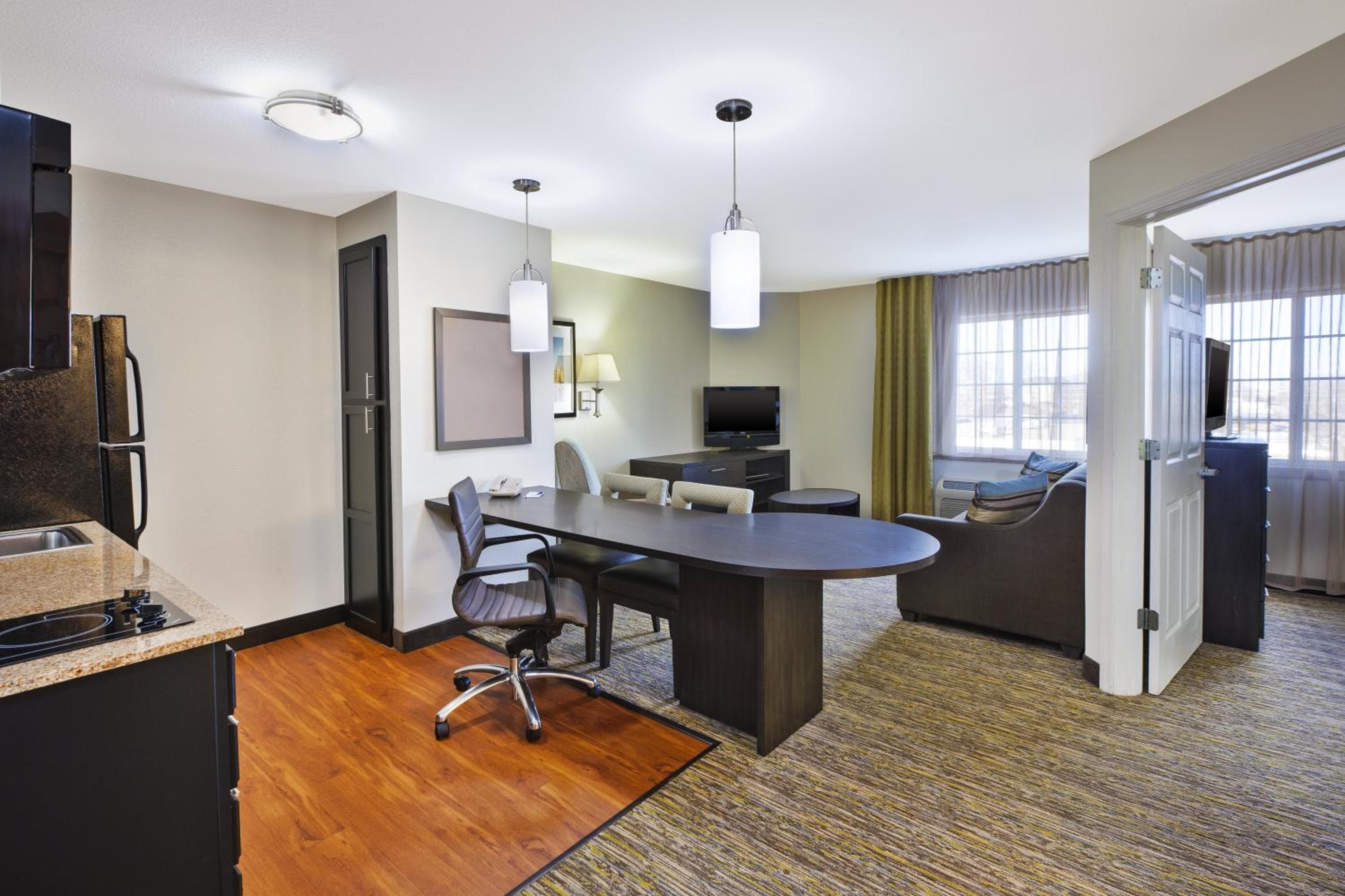Candlewood Suites Indianapolis Airport by IHG, Indianapolis, photo 3
