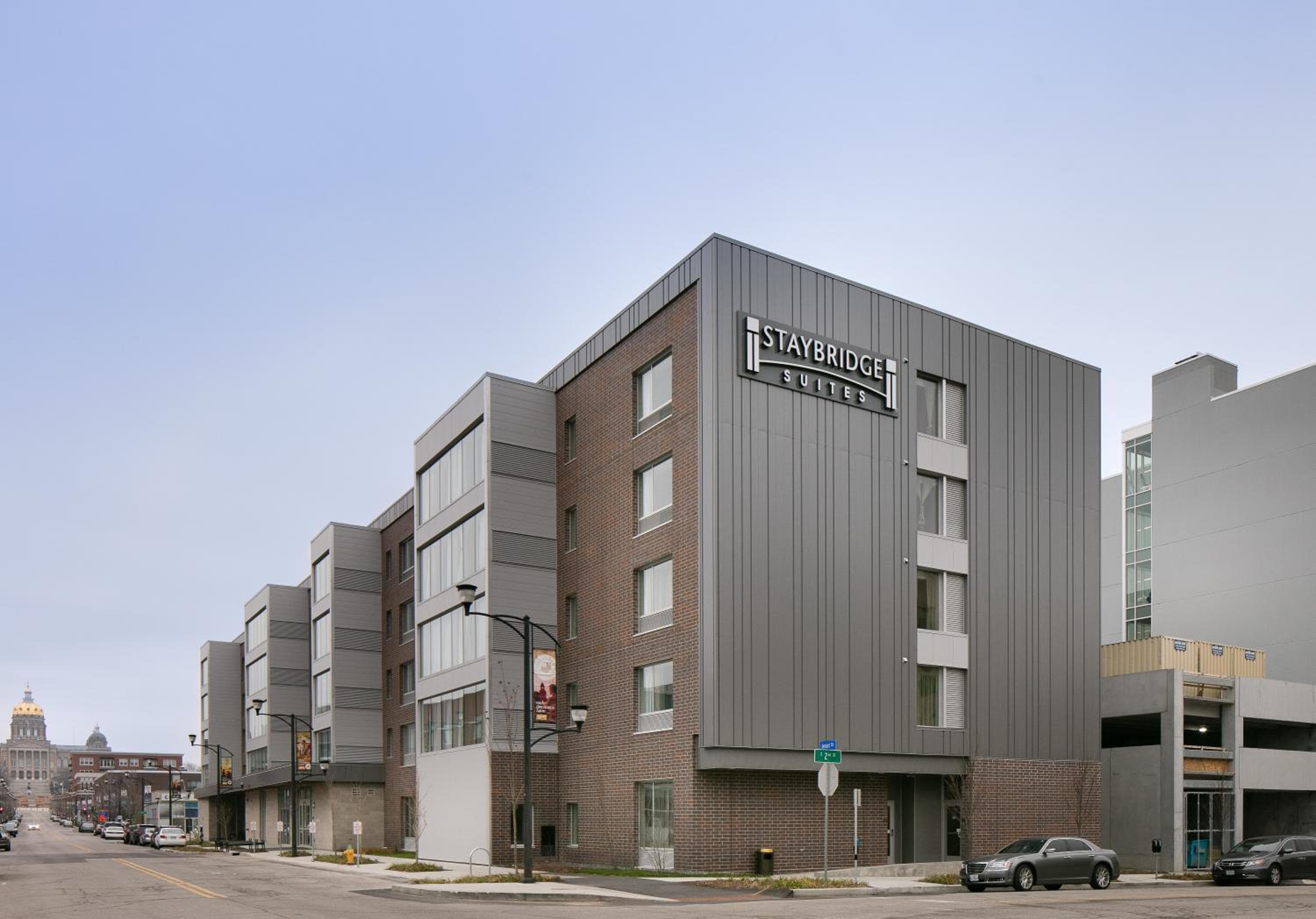 Staybridge Suites Des Moines Downtown by IHG, Des Moines