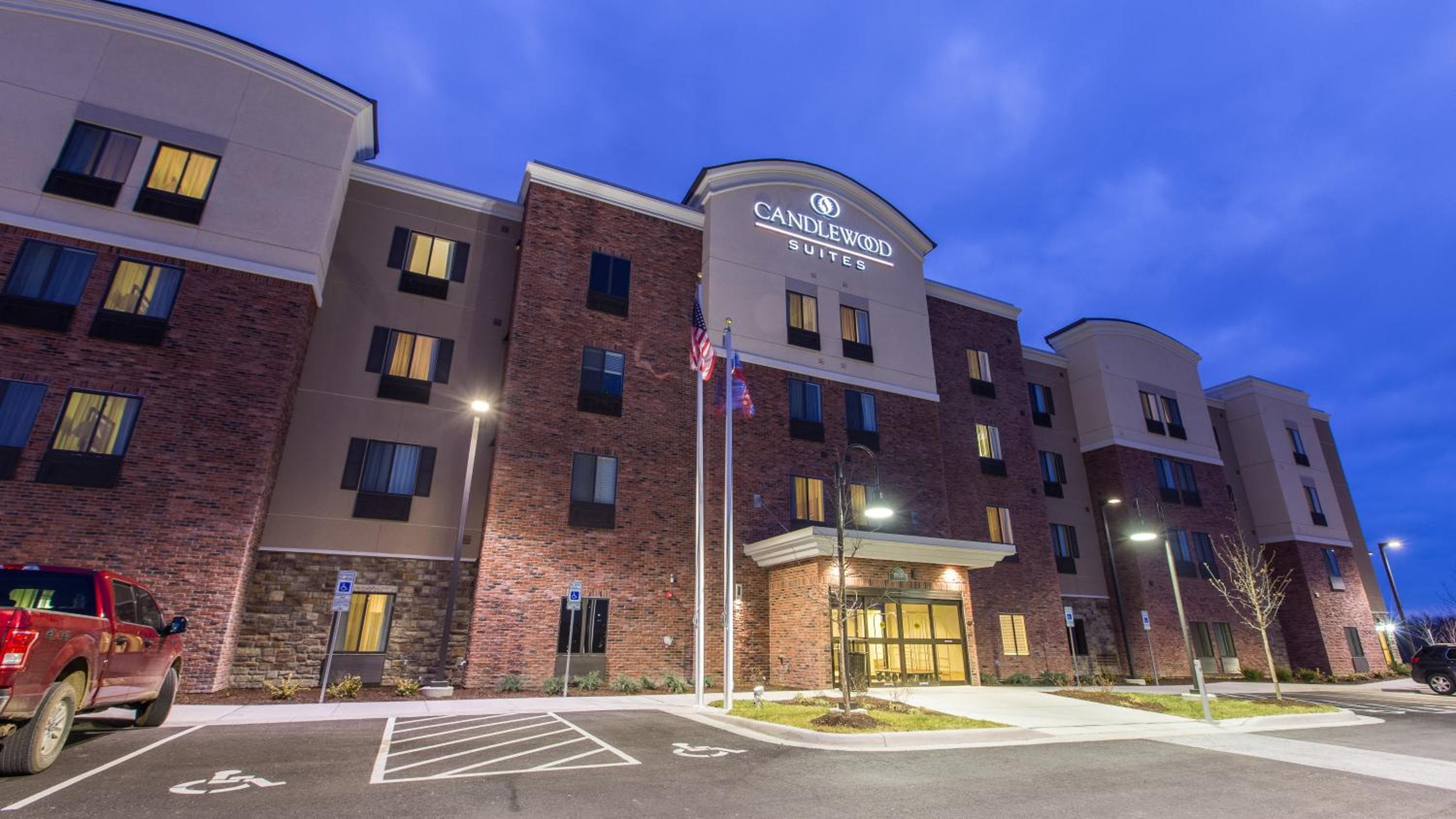 Candlewood Suites Overland Park W 135th St by IHG, Overland Park