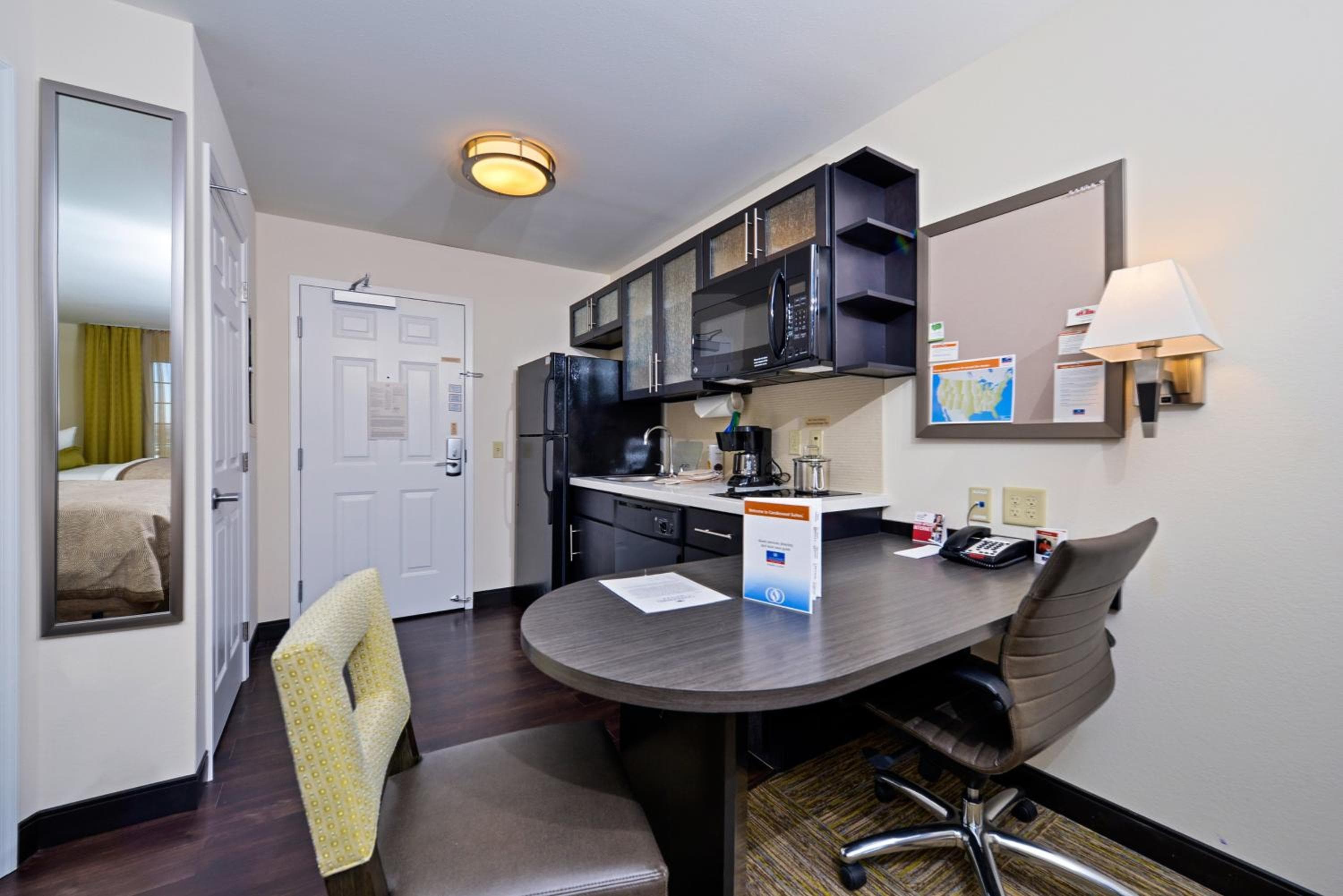 Candlewood Suites Harrisburg-Hershey by IHG, Harrisburg, photo 4