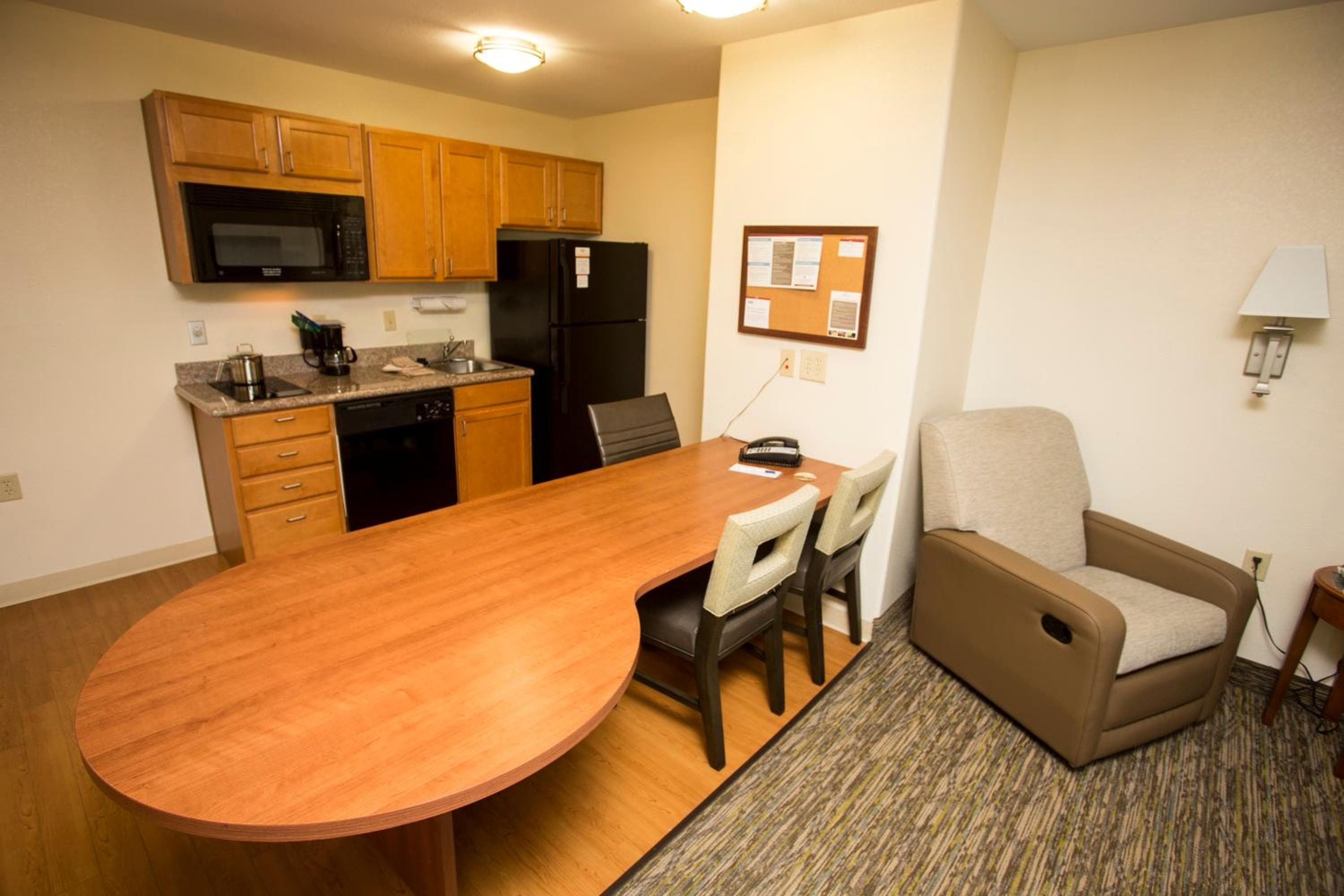Candlewood Suites Port Arthur/Nederland by IHG, Nederland, photo 3