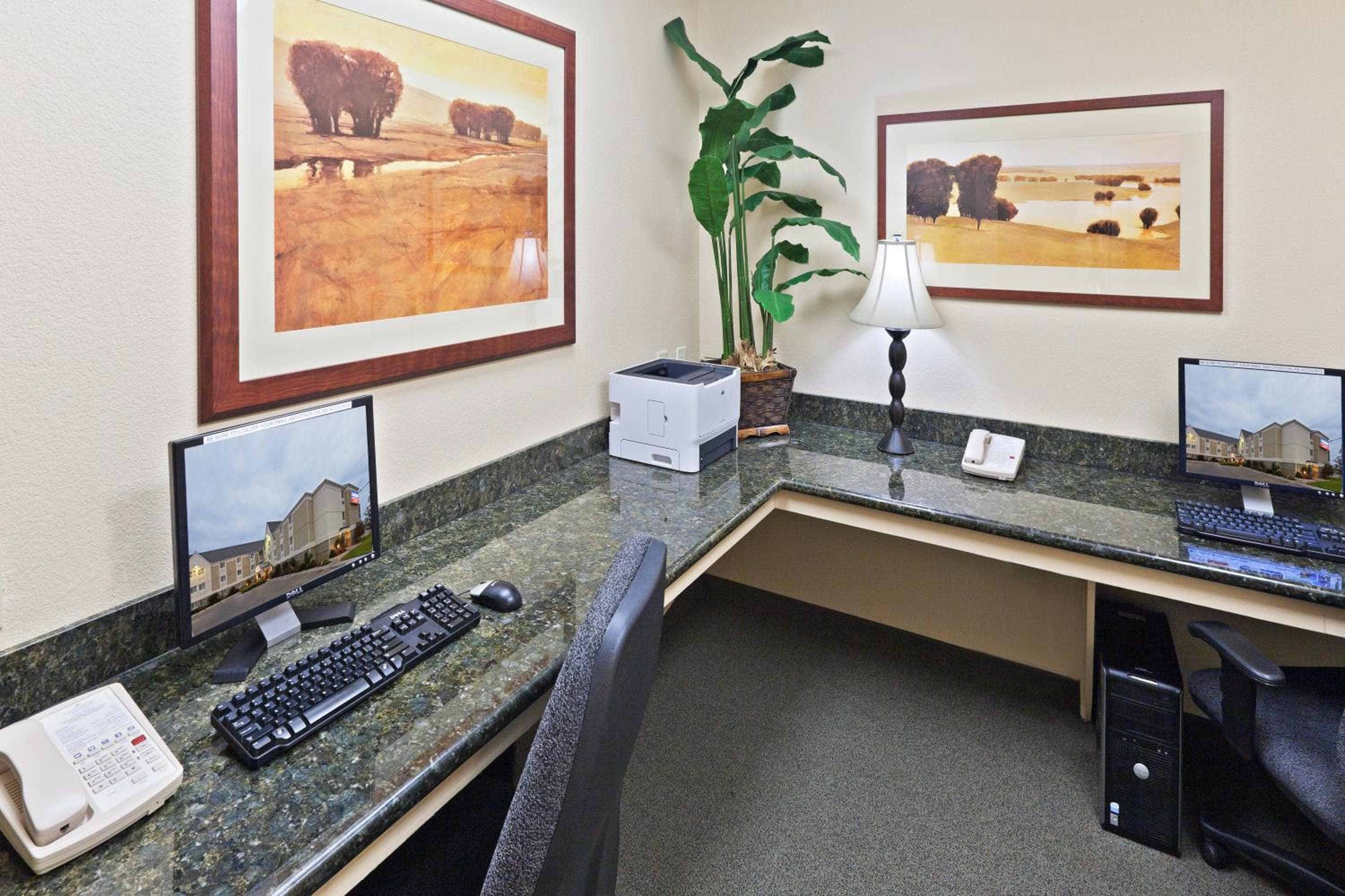 Candlewood Suites Wichita Falls at Maurine Street by IHG, Wichita Falls, photo 6