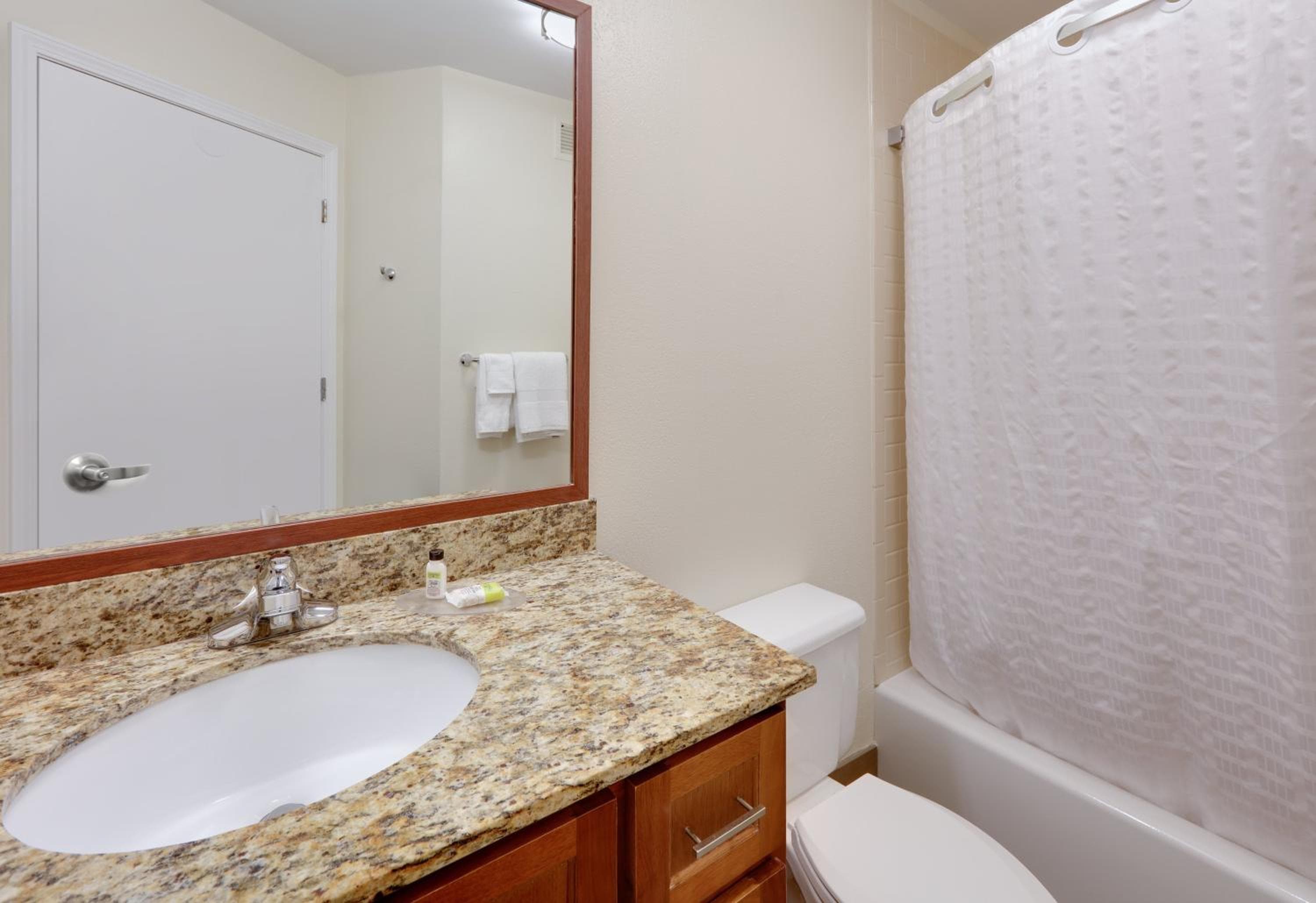 Candlewood Suites Salina by IHG, Salina, photo 5
