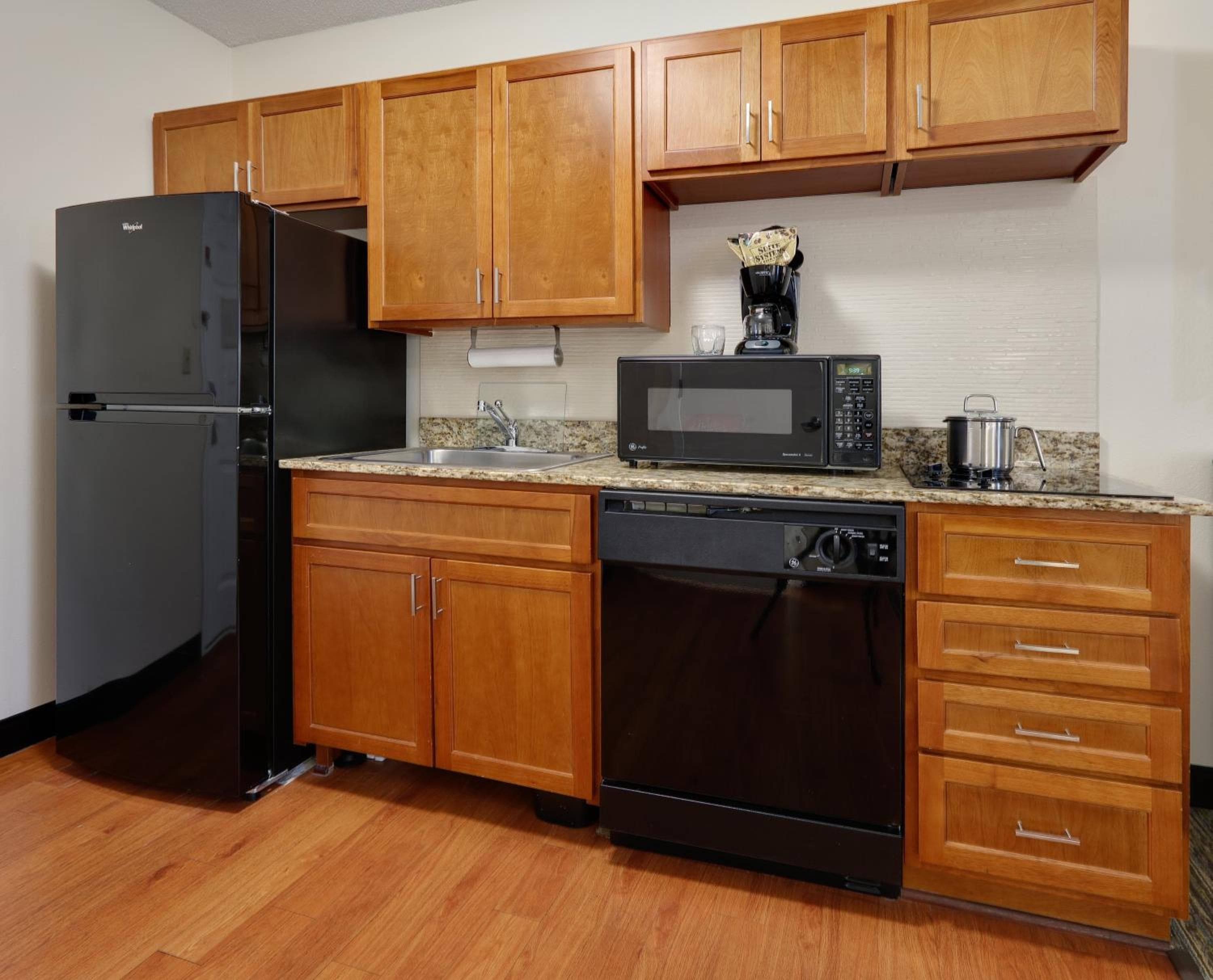 Candlewood Suites Salina by IHG, Salina, photo 3