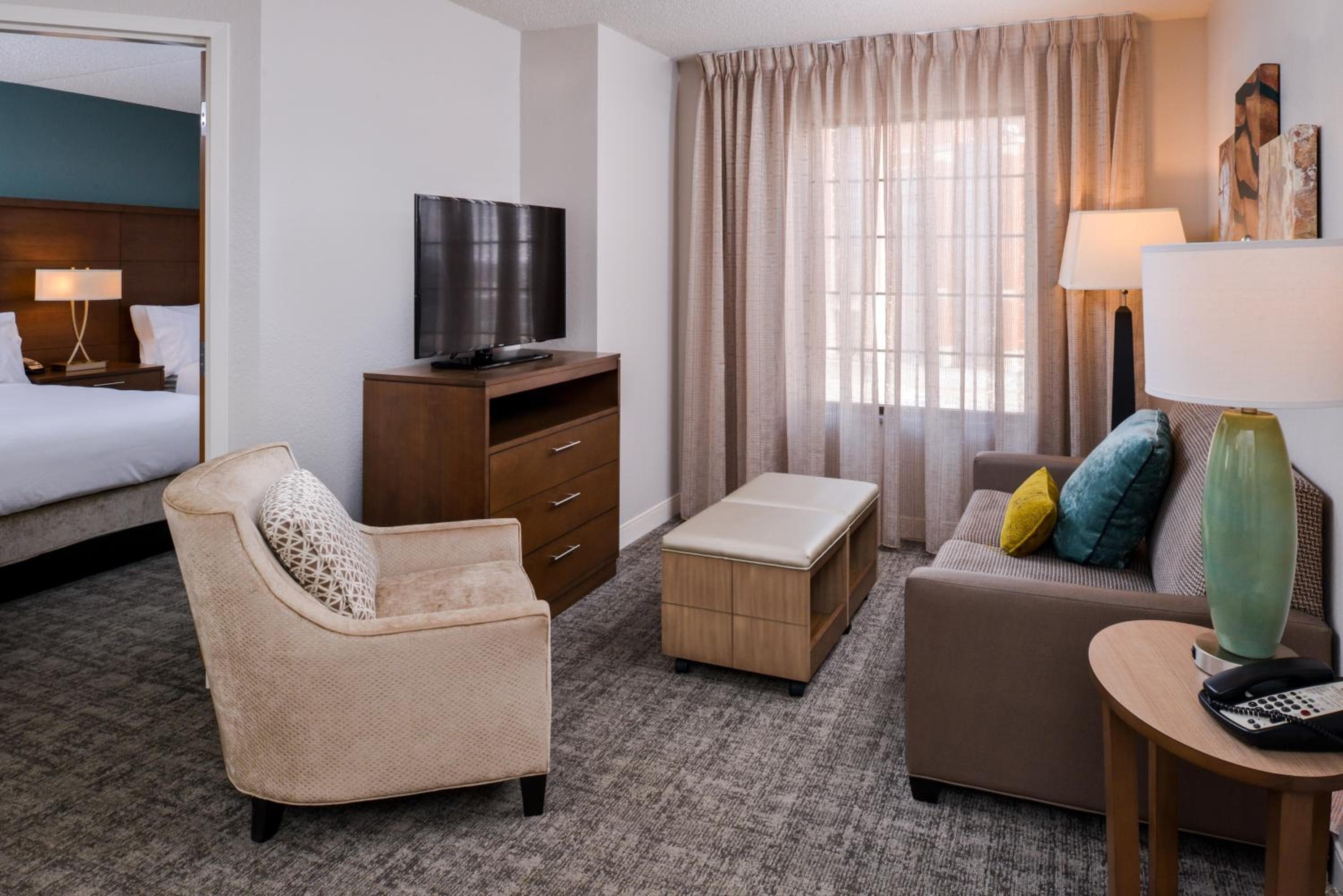 Staybridge Suites Indianapolis Downtown-Convention Center by IHG, Indianapolis, photo 4
