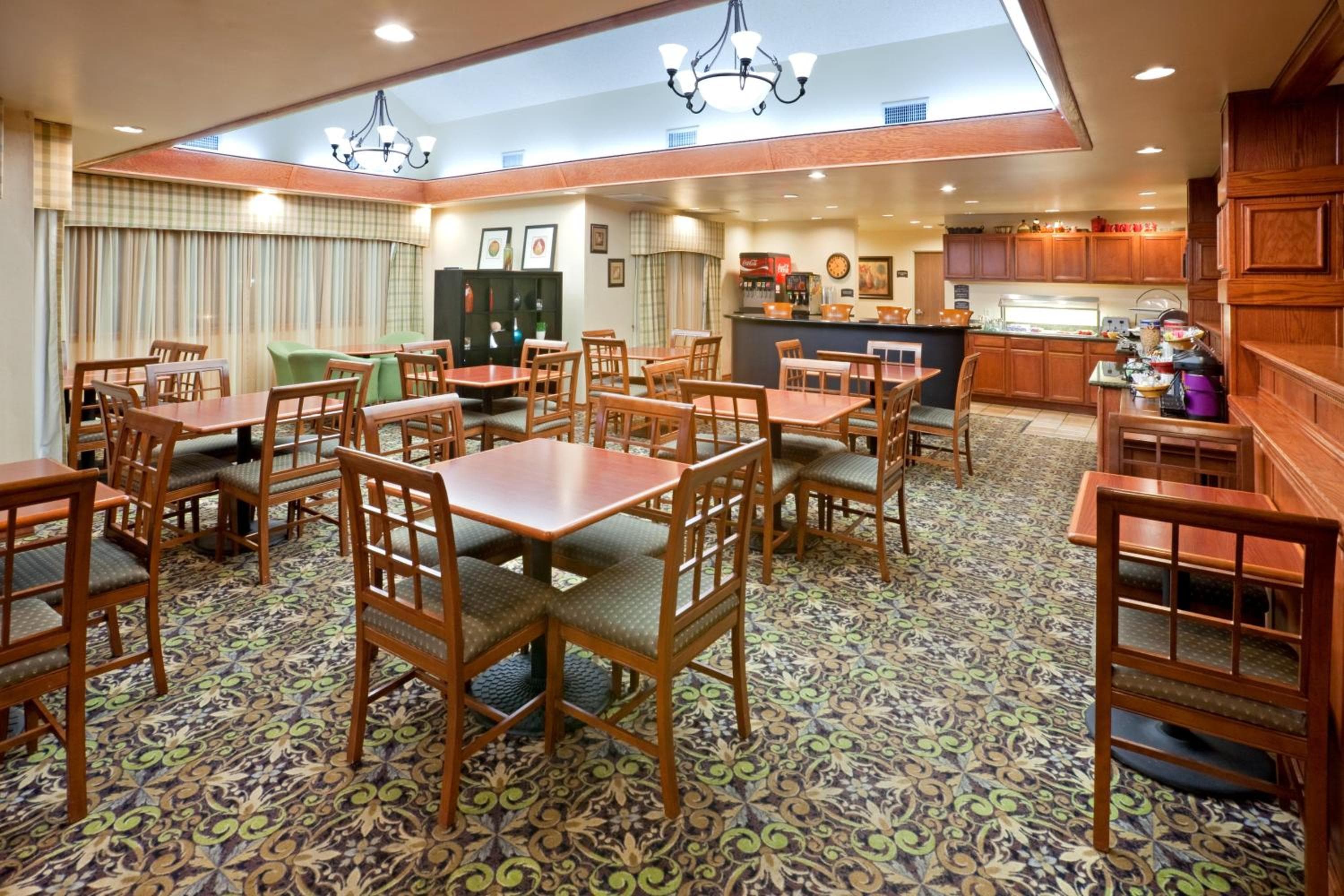 Staybridge Suites Lubbock-University Area by IHG, Lubbock, photo 6