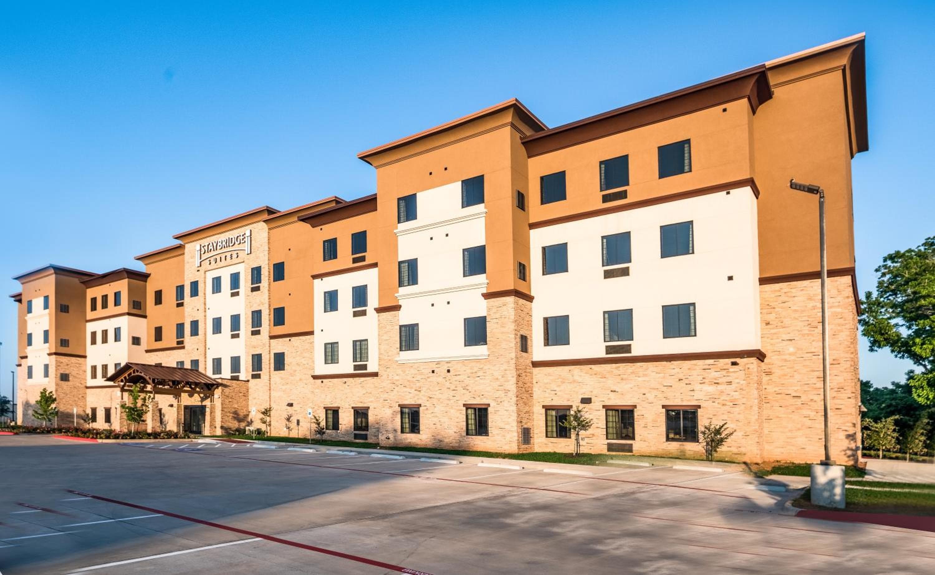Staybridge Suites - Lake Jackson by IHG, Lake Jackson