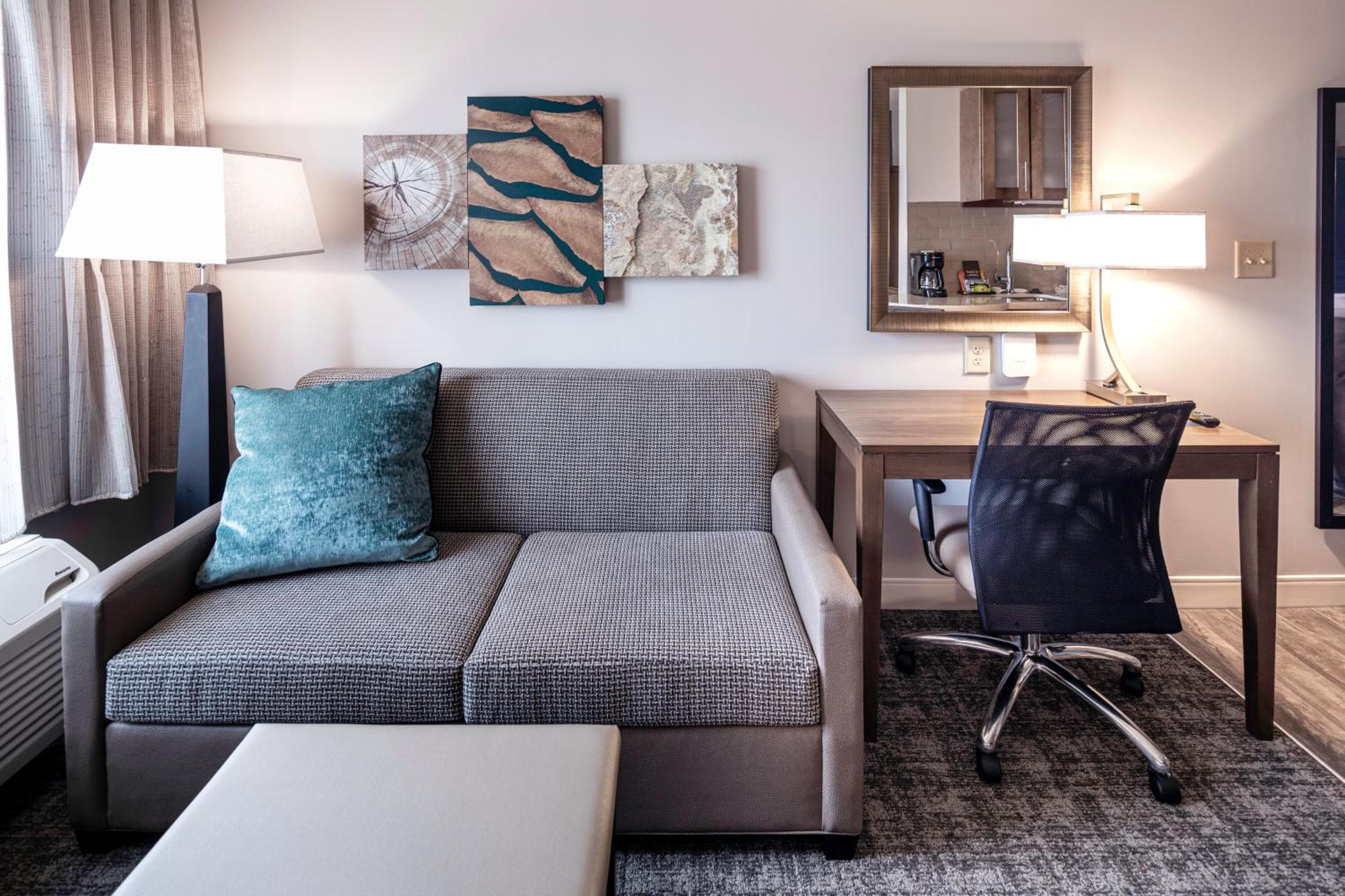 Staybridge Suites Montgomery - Downtown by IHG, Montgomery, photo 5