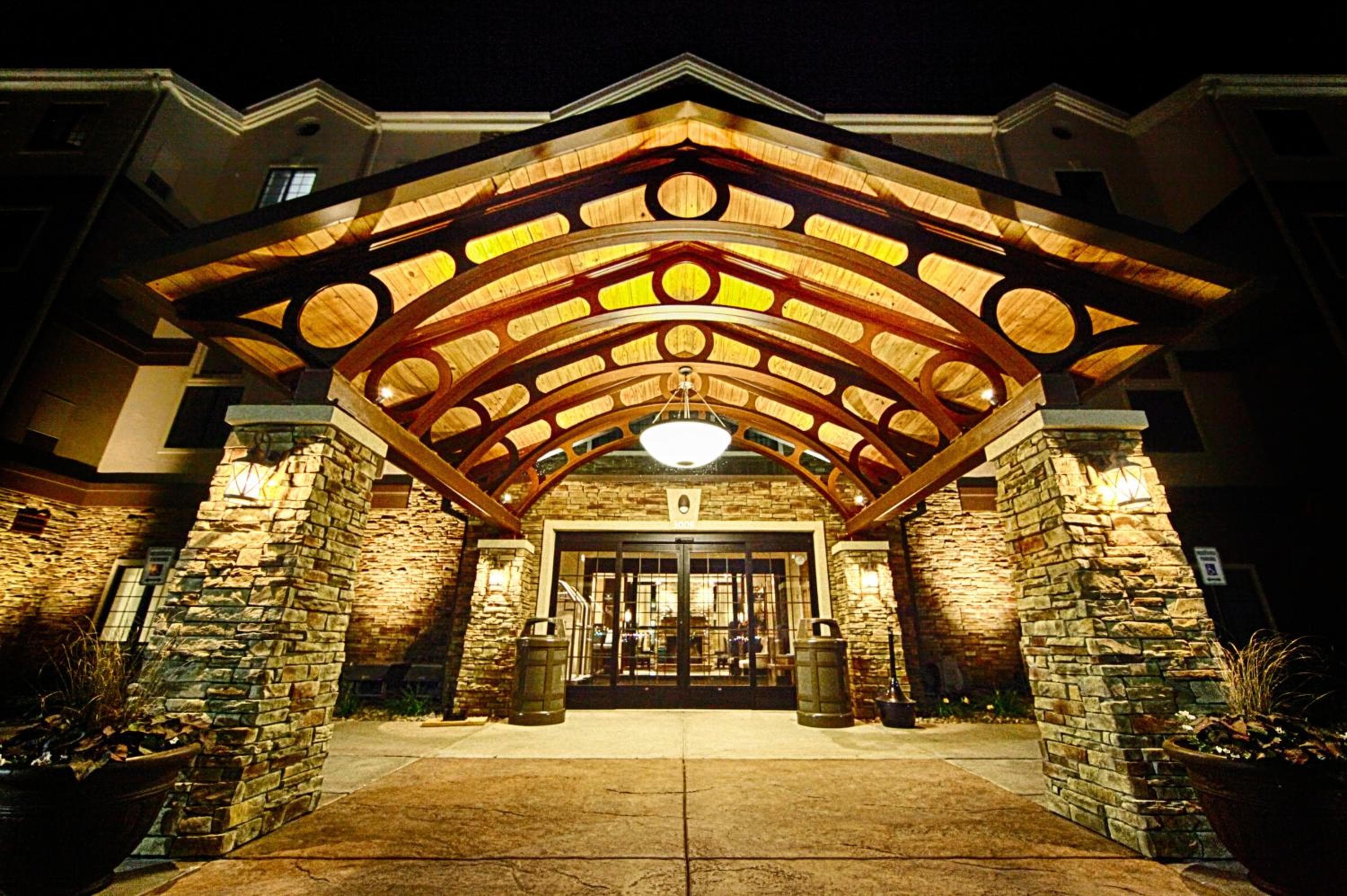 Staybridge Suites Minot by IHG, Minot