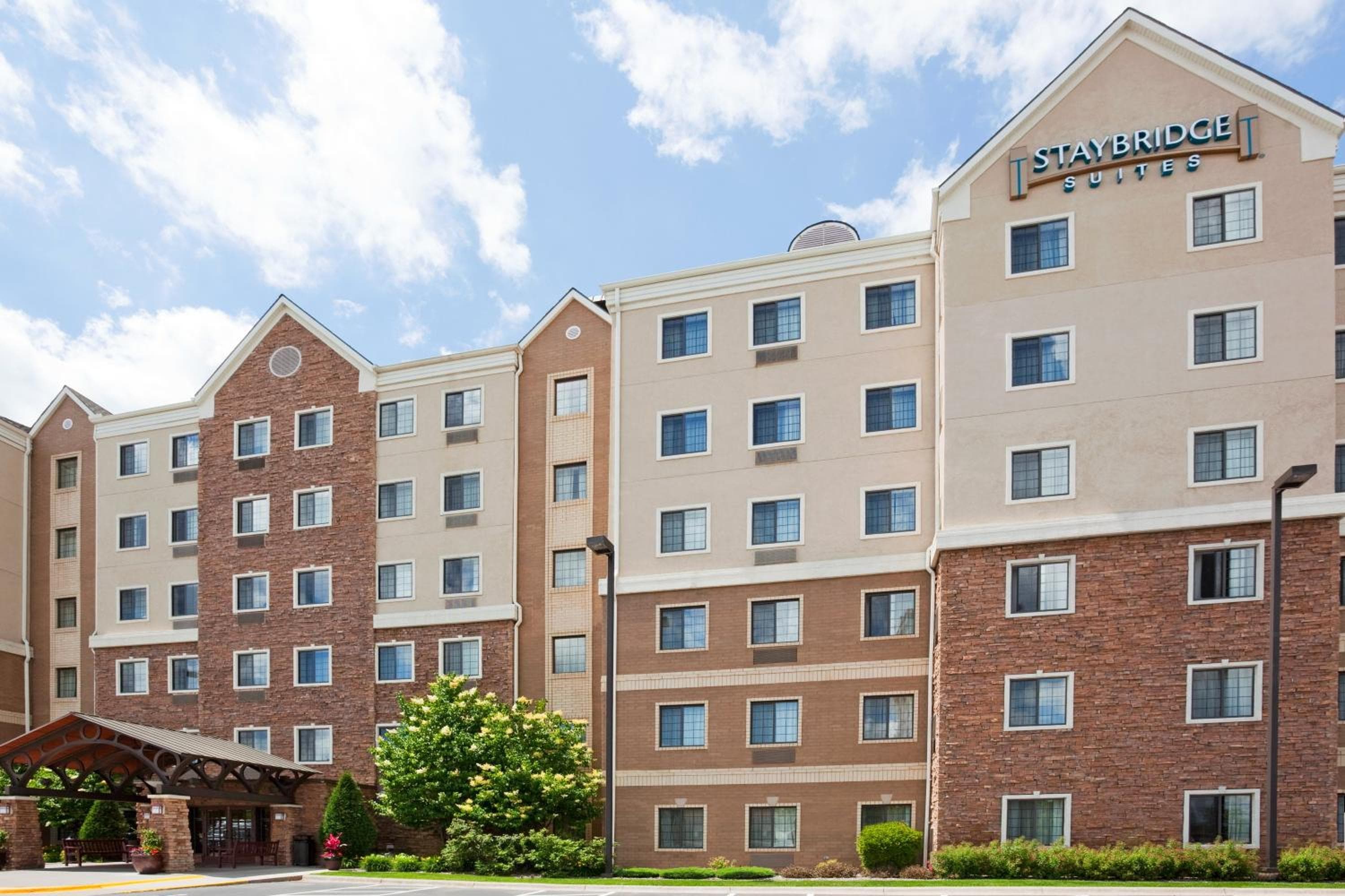 Staybridge Suites Minneapolis-Bloomington by IHG, Minneapolis
