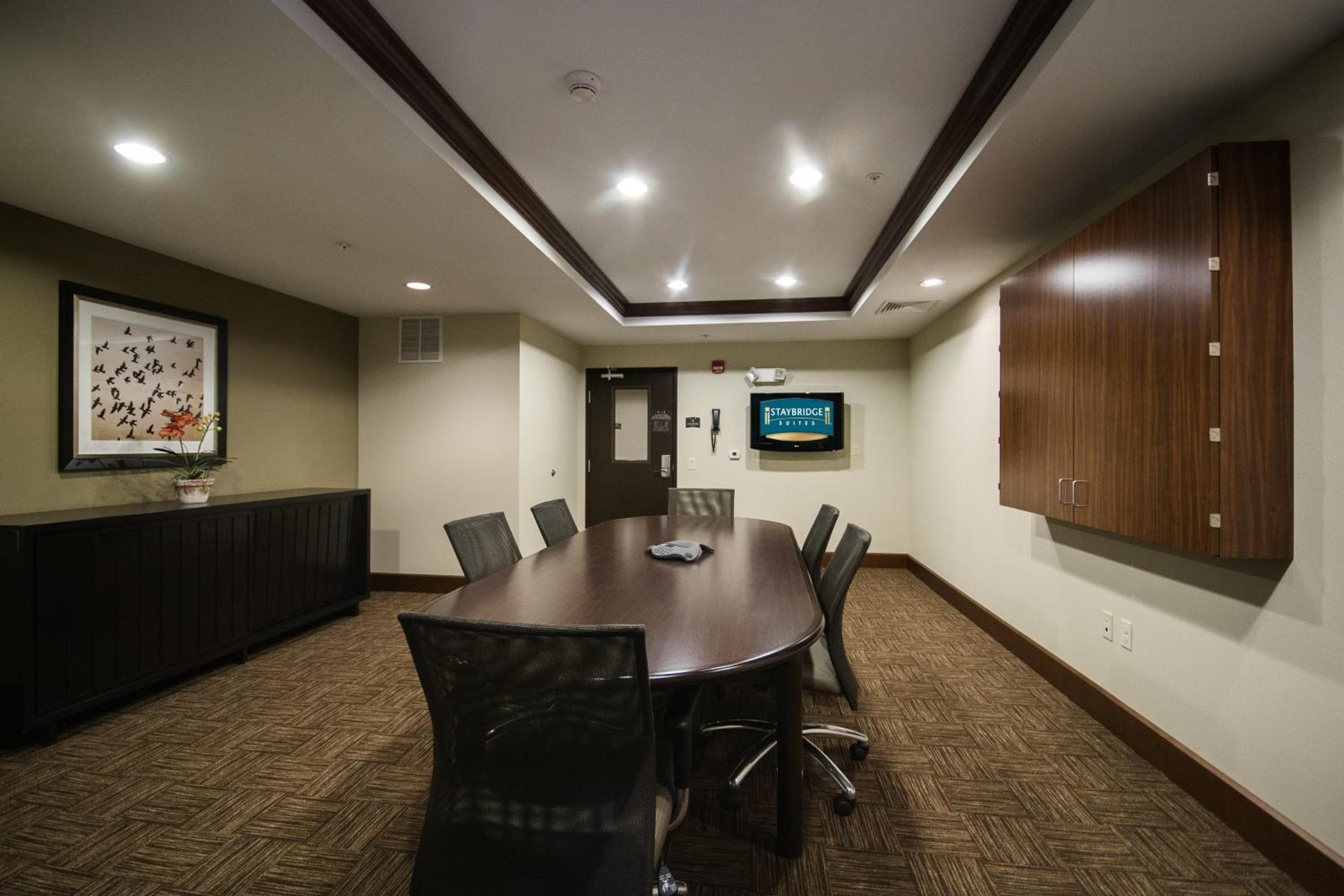 Staybridge Suites Philadelphia- Montgomeryville by IHG, North Wales, photo 2