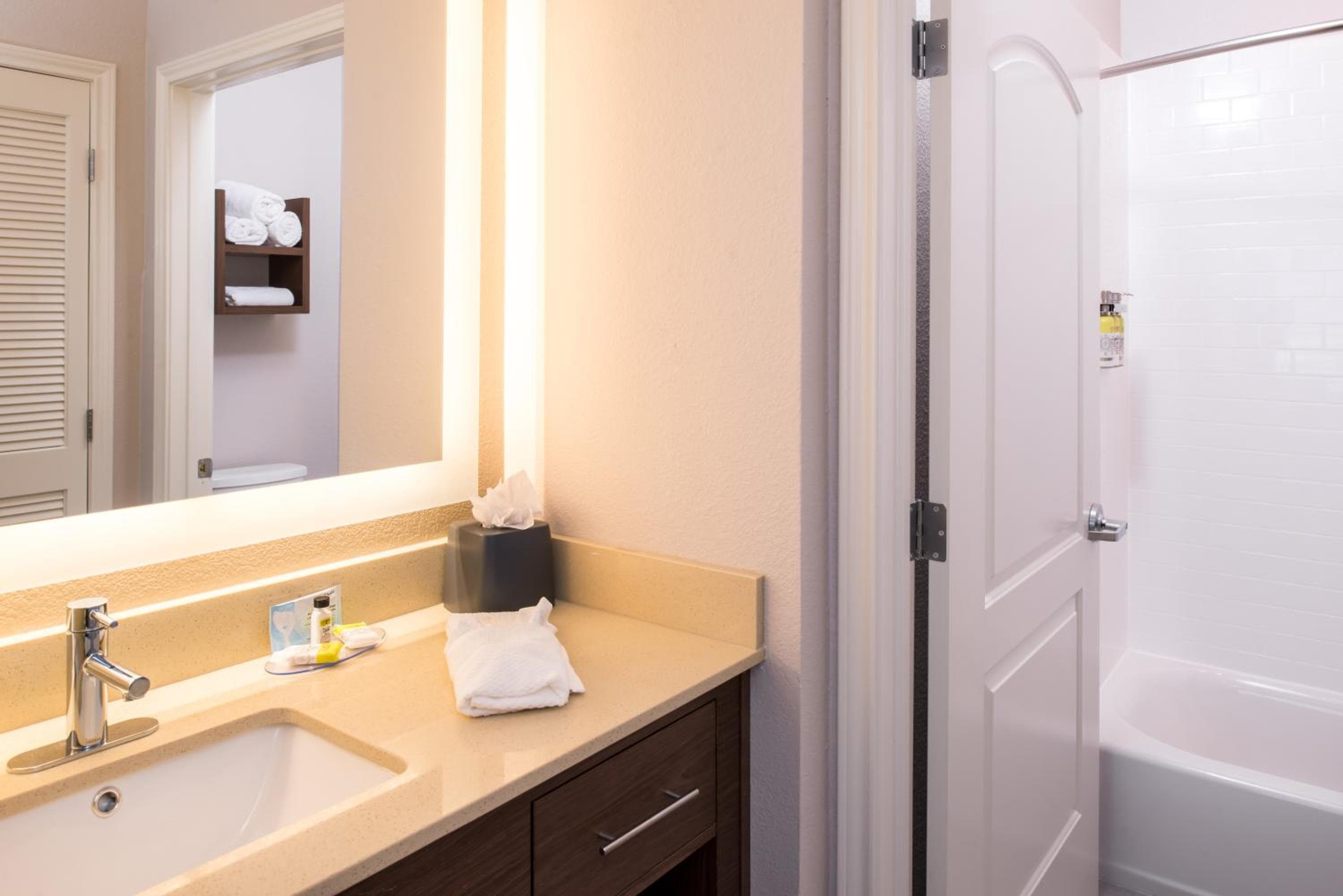 Staybridge Suites - Pecos by IHG, Pecos, photo 4