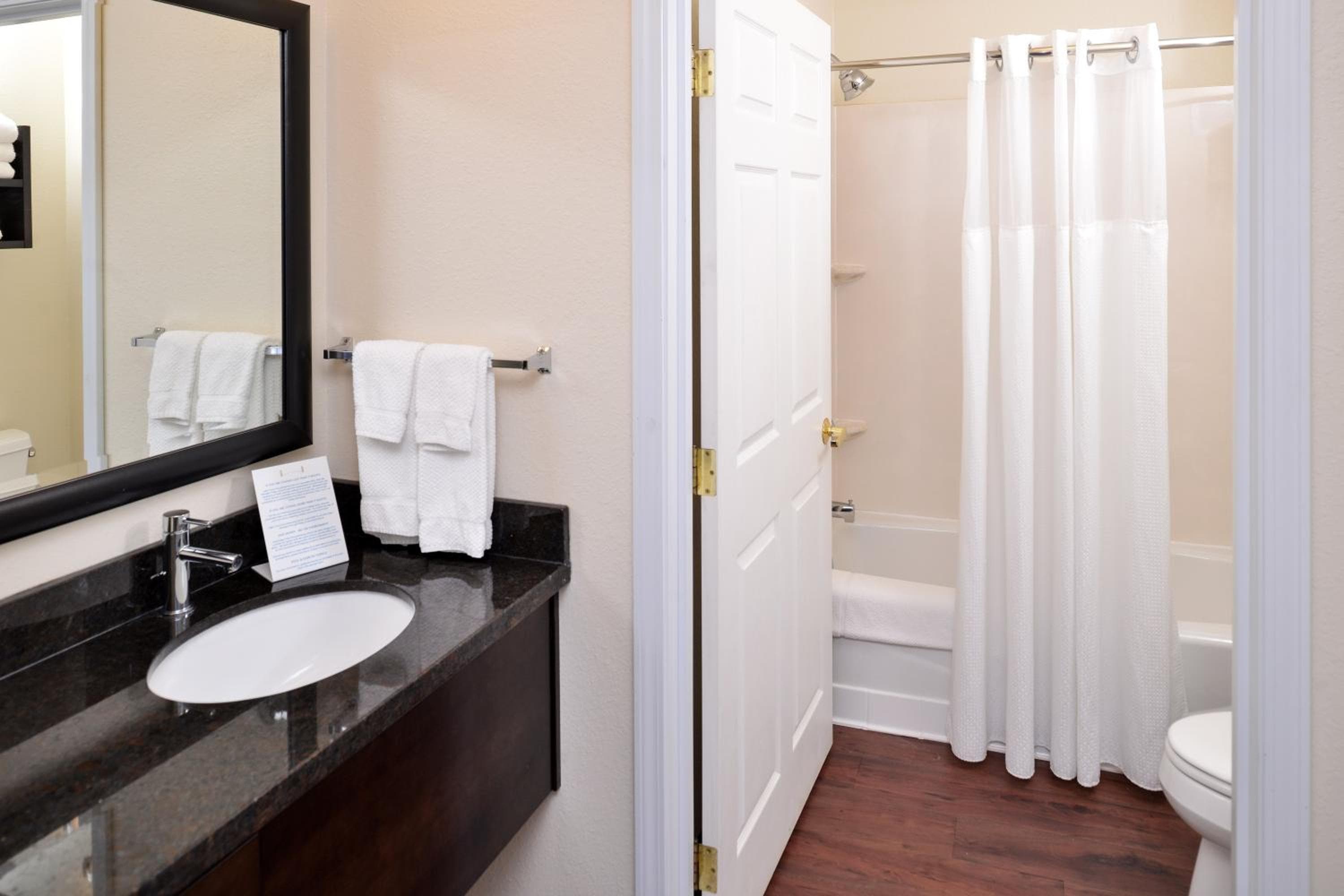 Staybridge Suites Sioux Falls at Empire Mall by IHG, Sioux Falls, photo 5