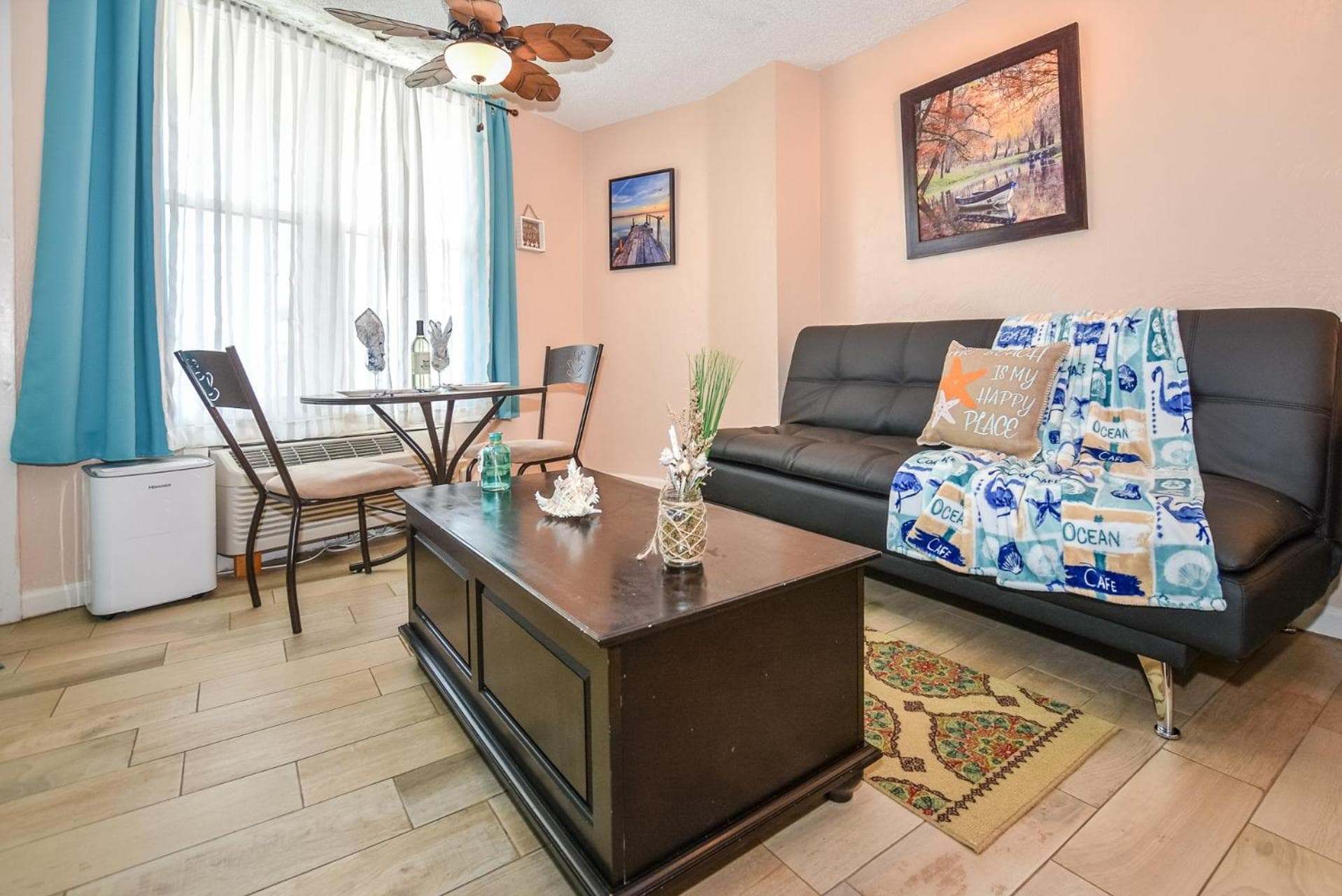 Daytona Beach studio condo with beautiful Ocean view, Daytona Beach