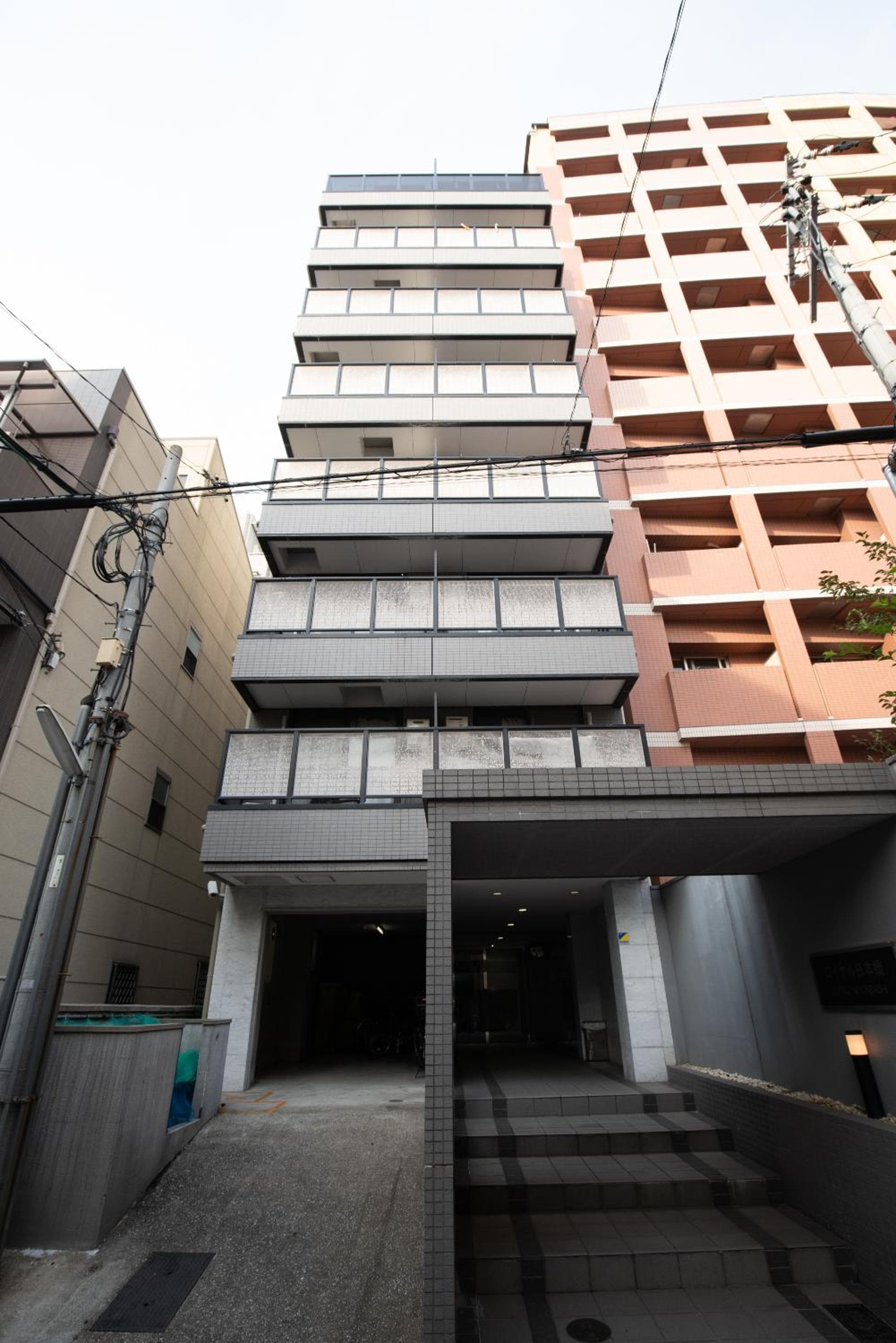 Elizabeth Garden II, Osaka