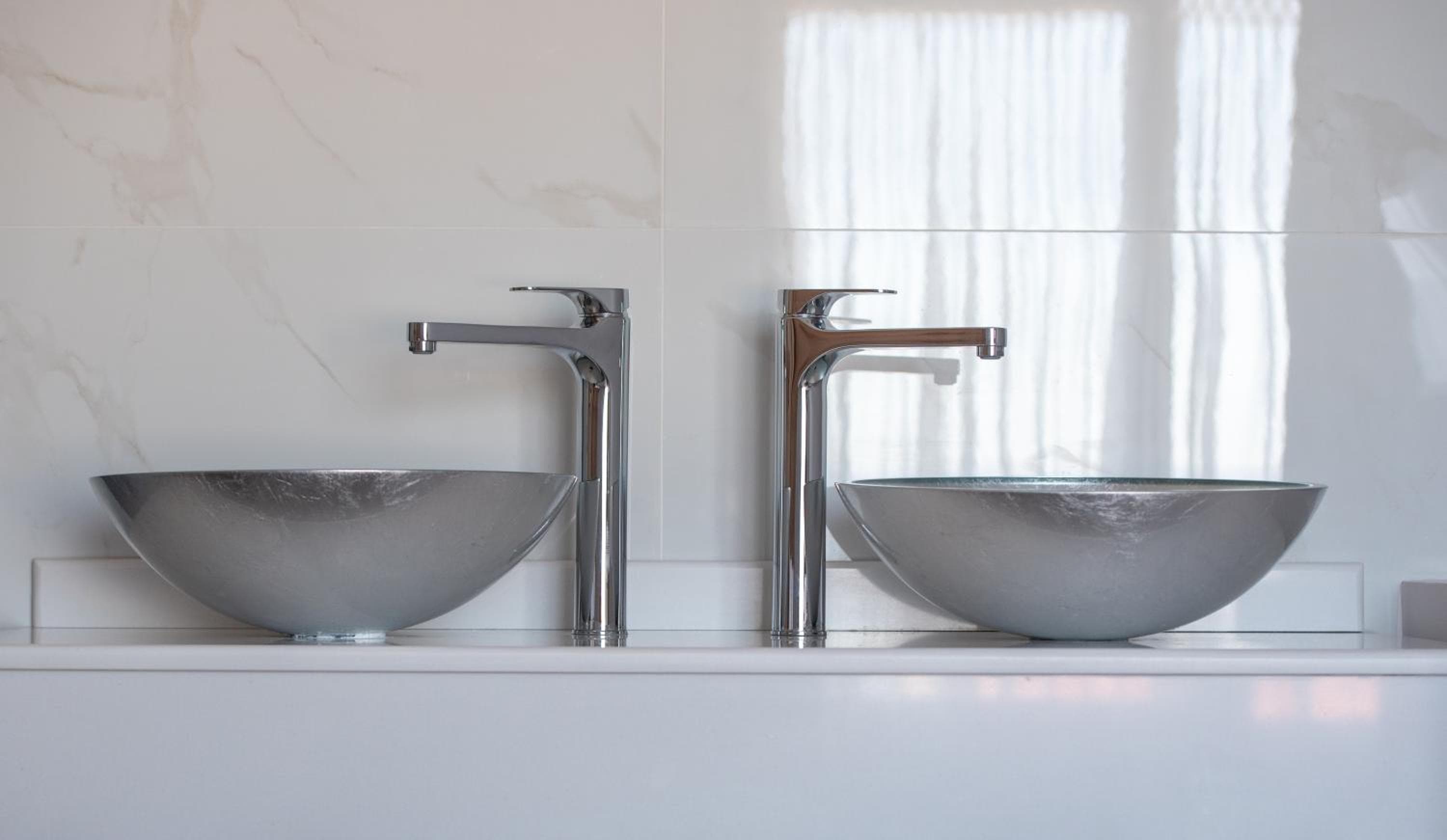 Sarti Premium Suites, Sarti